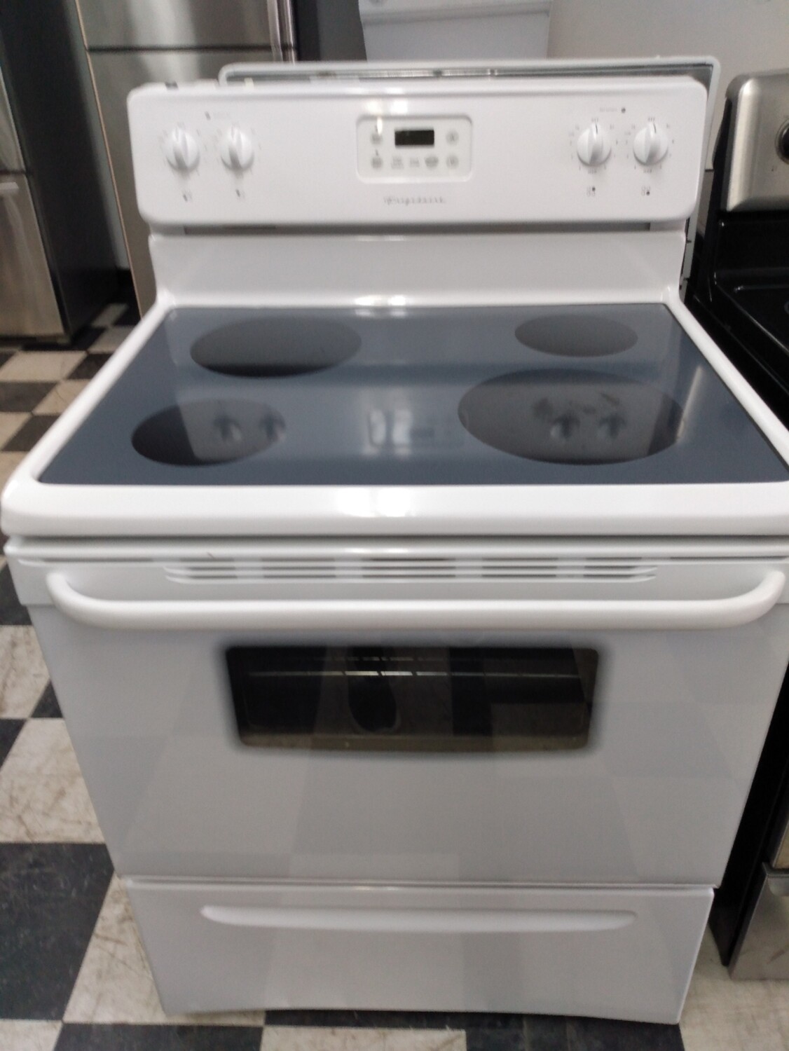 Frigidaire Stove