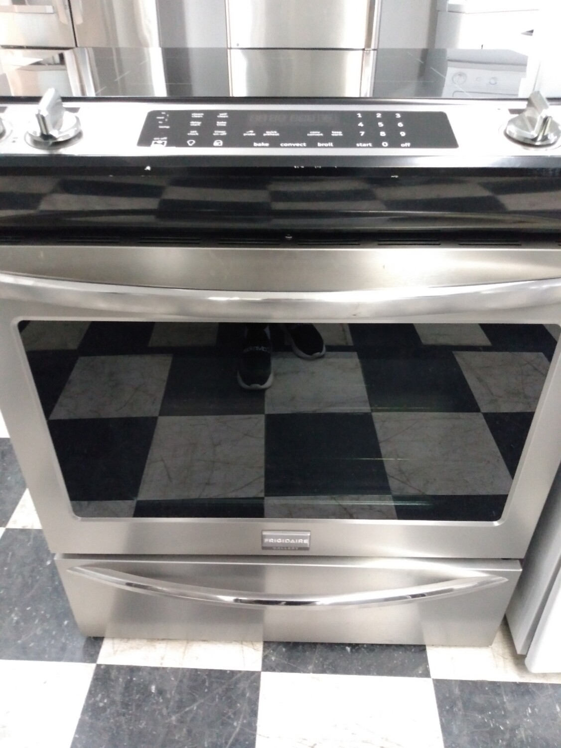 Frigidaire Gallery Induction Stove