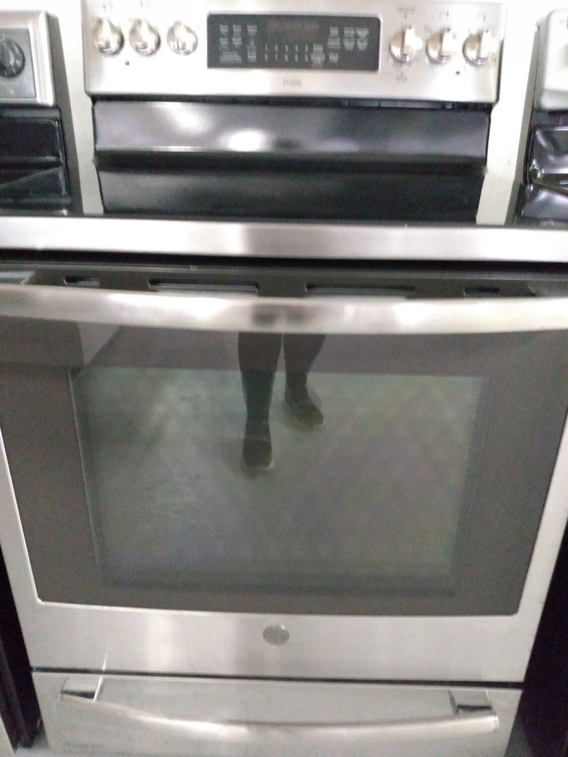 GE Profile  Stove
