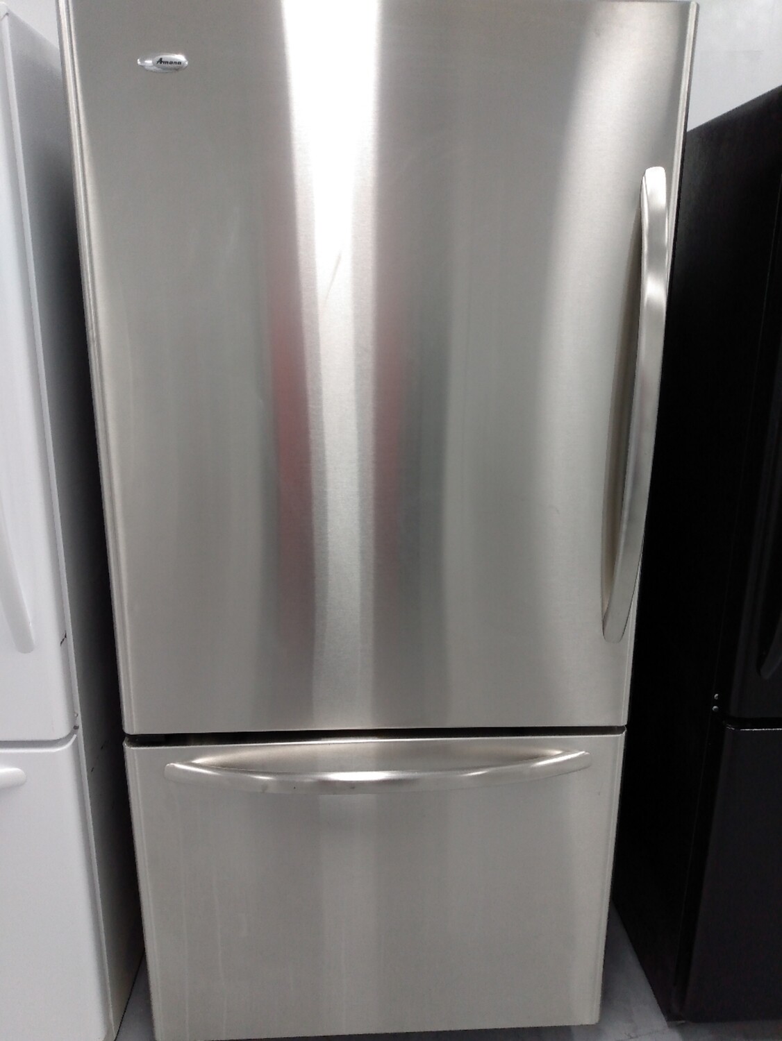 Amana Refrigerator