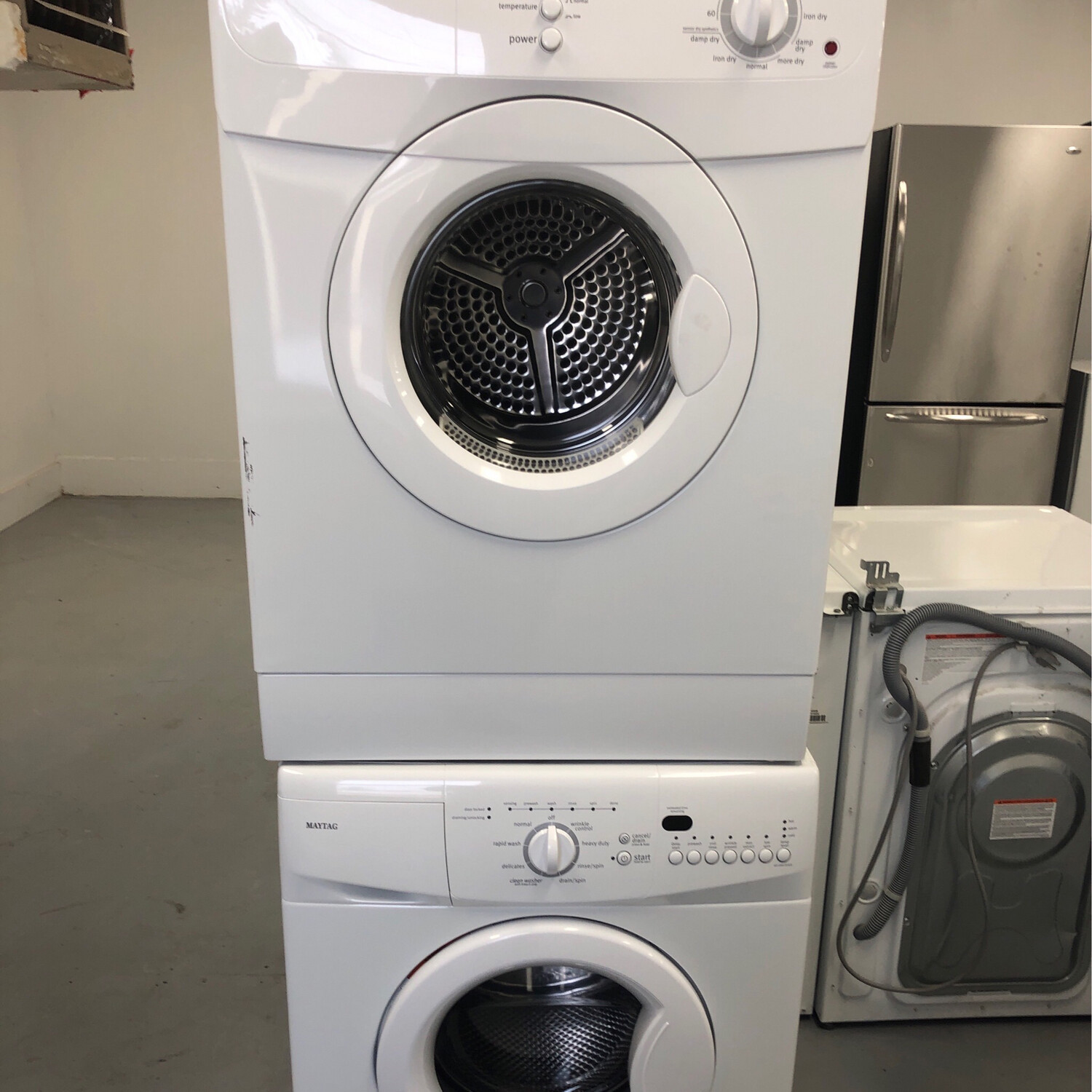 Maytag Apartment Size Washer/Dryer Set
