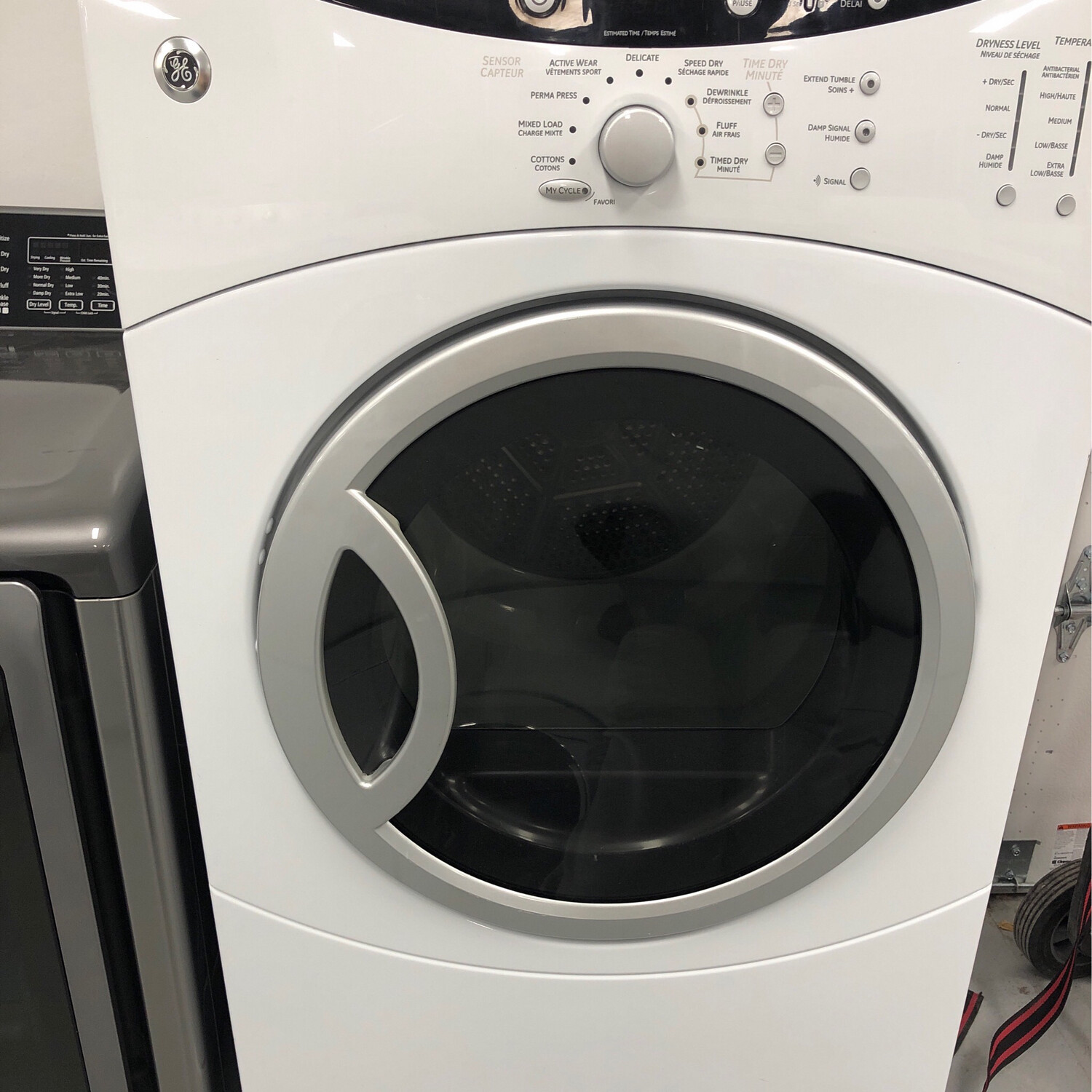 GE Front-Load Dryer, 7.0 Cu.Ft, W/ Pedestal