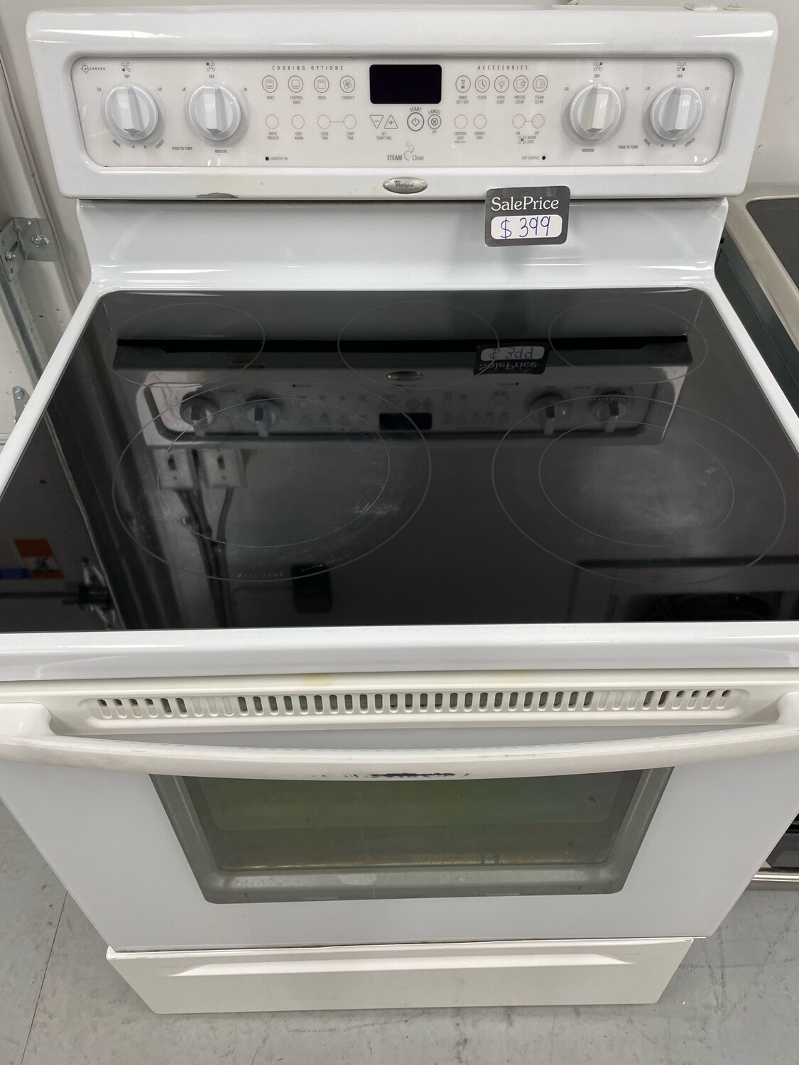 Whirlpool Gold Self-Clean, Convection Glass-Top Range, 5.3 Cu.Ft