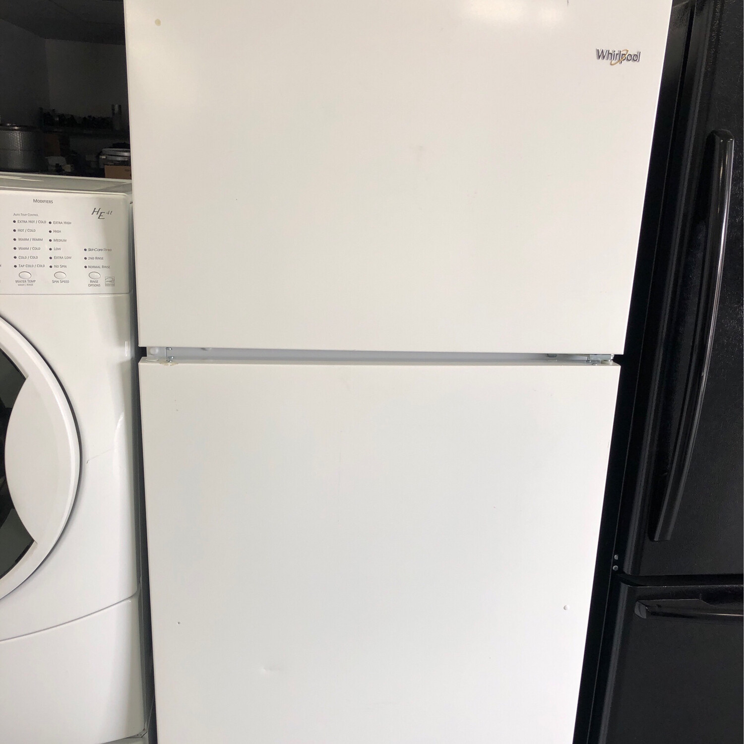 Whirlpool 30" Top-Mount 18.2 Cu. Ft Refrigerator