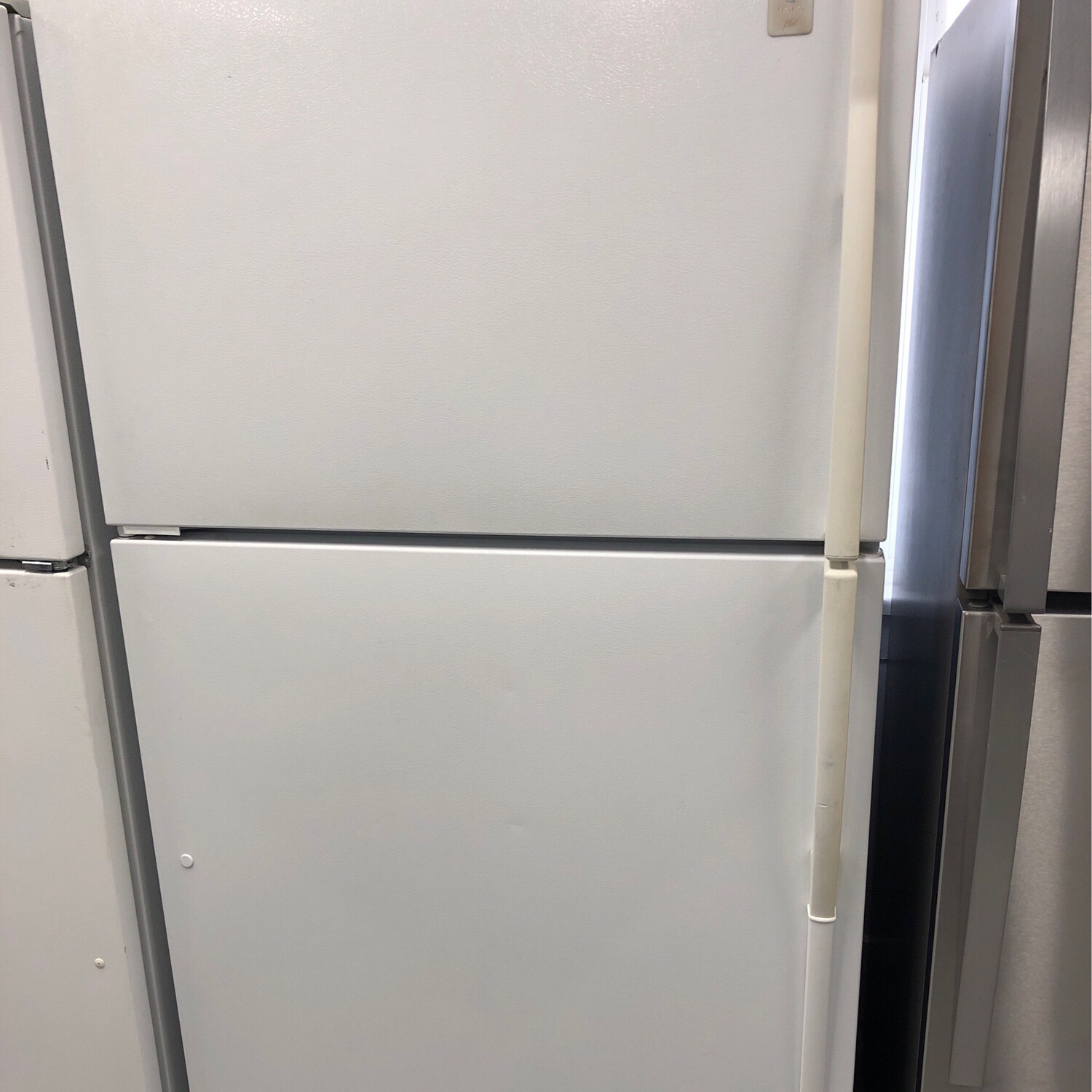 Maytag 33" Top-Mount 21 Cu.Ft. Refrigerator