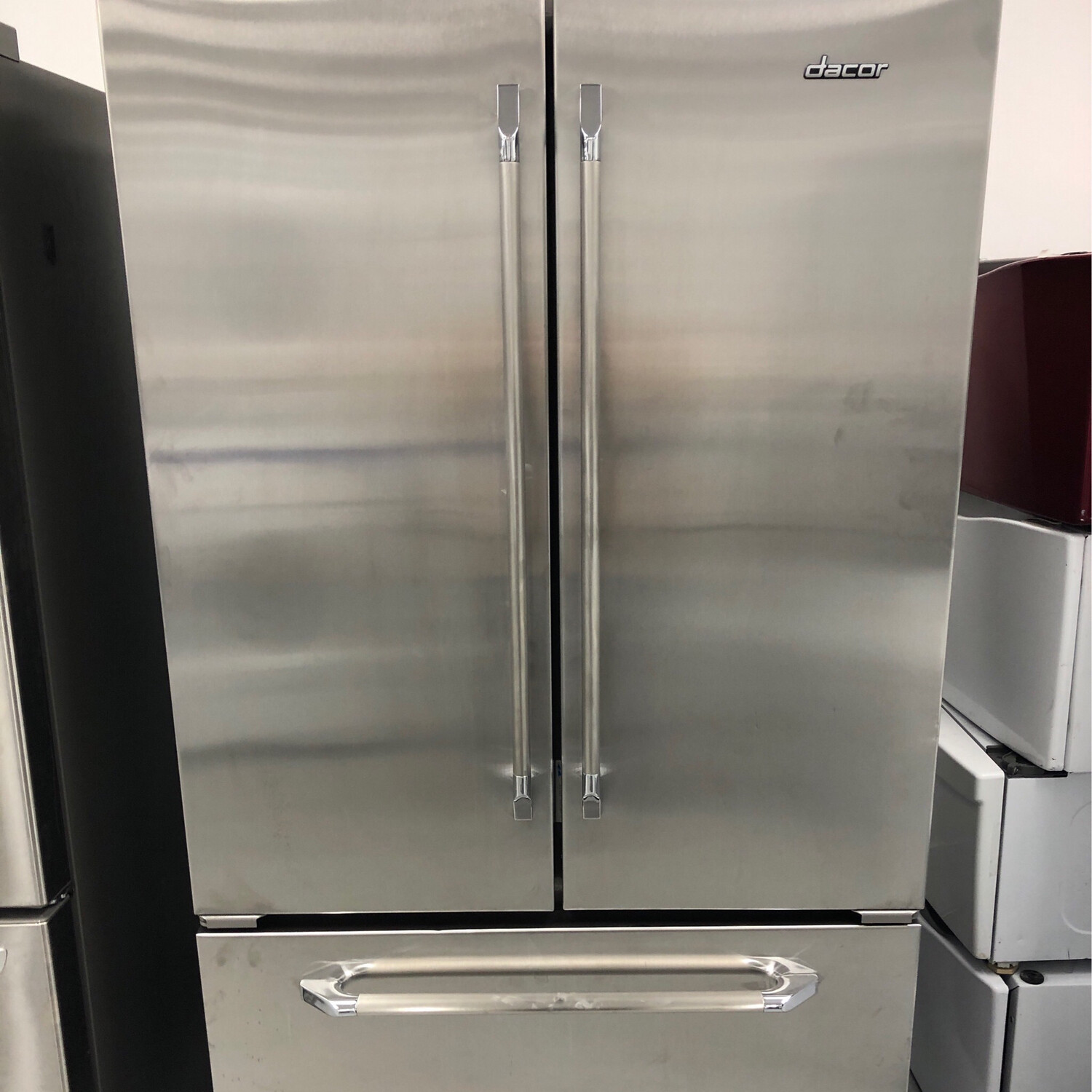 Dacor 36" Bottom-Mount 19.8 Cu.Ft Refrigerator