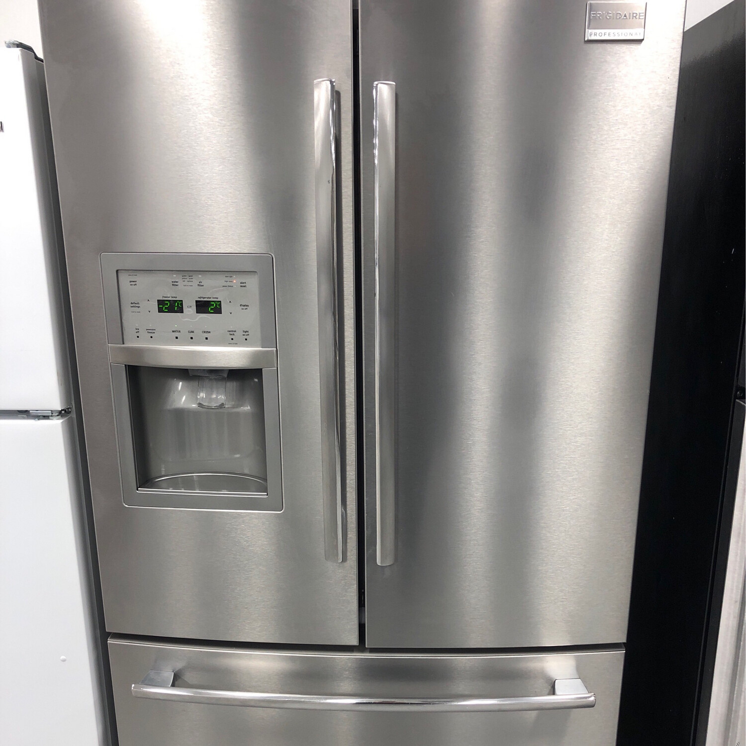 Frigidaire Professional 36'' French Door 22.6 Cu.Ft Refrigerator