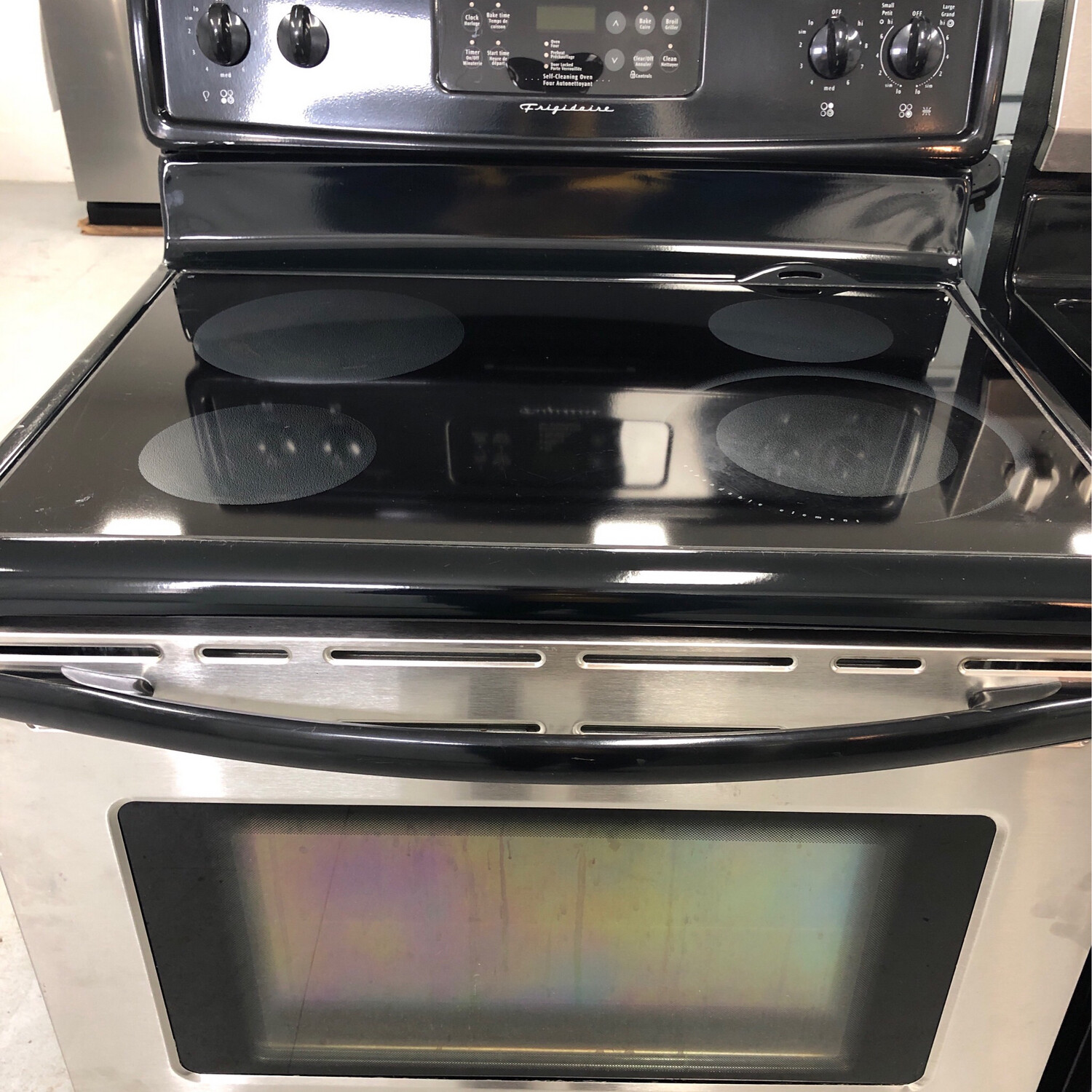 Frigidaire Self-Clean,Glass-Top Range