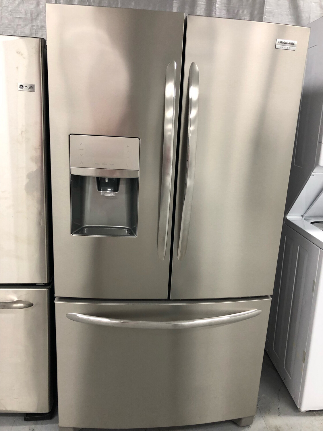 Frigidaire Gallery 36" French Door 21.7 Cu.Ft Refrigerator