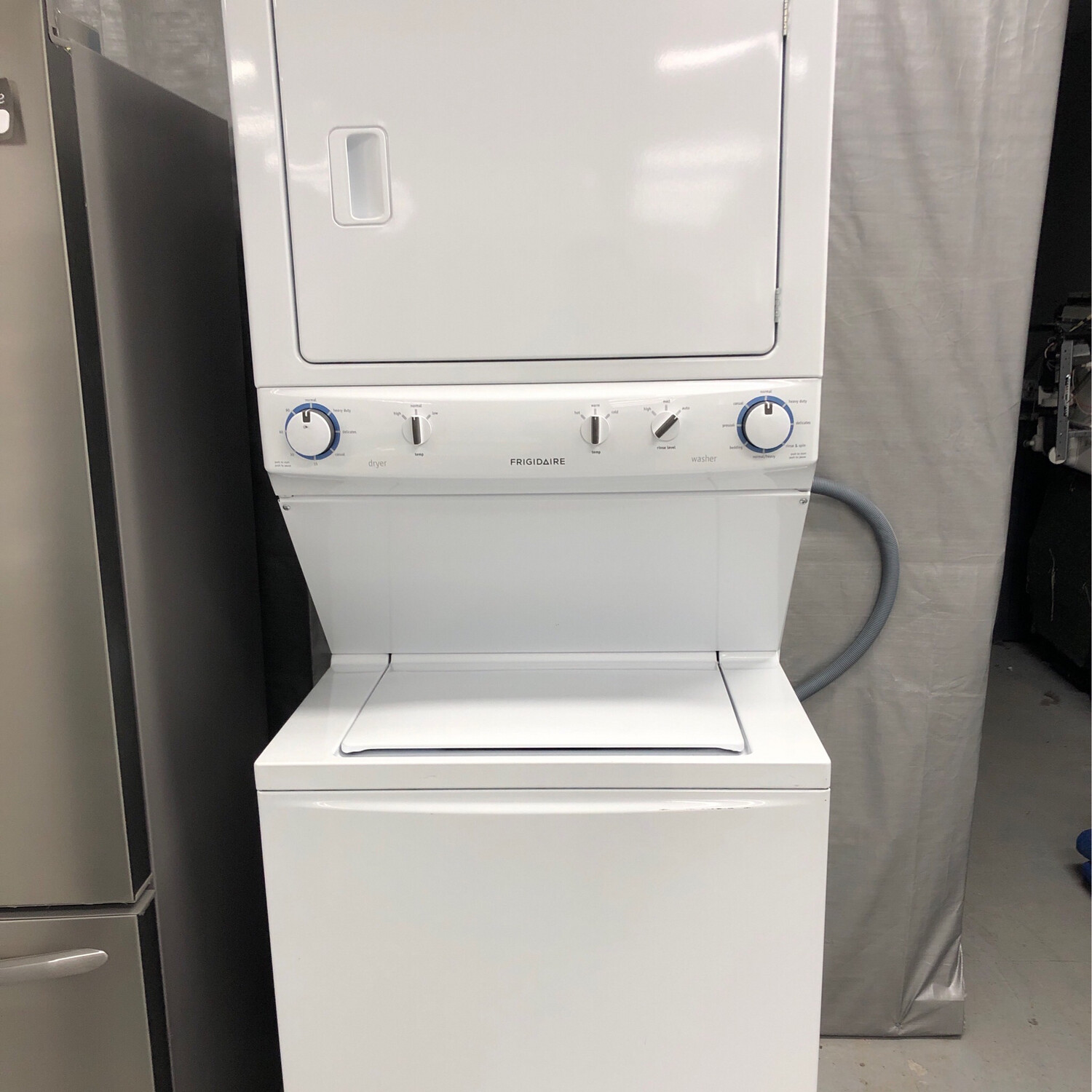 Frigidaire Laundry Centre