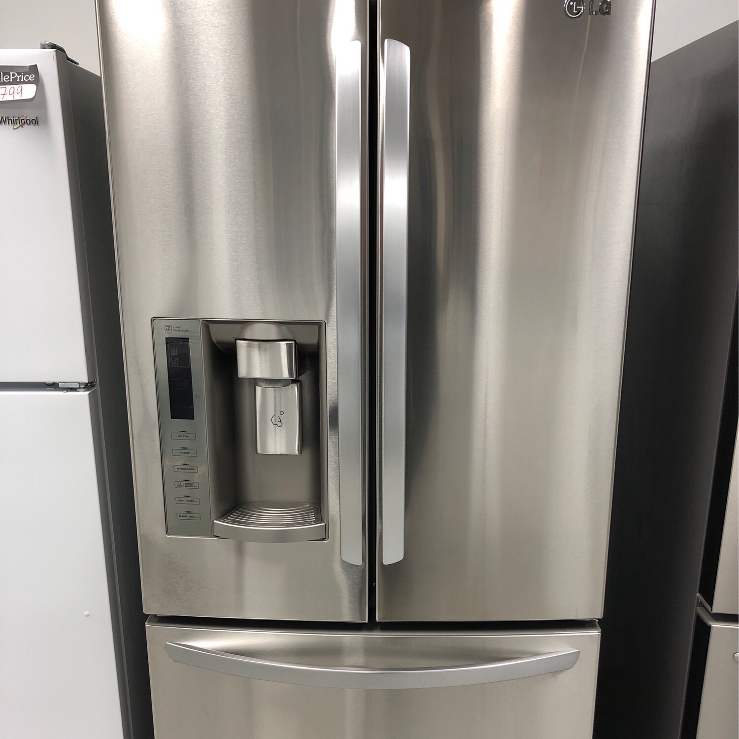 LG 33" French Door 24.9 Cu.Ft Refrigerator