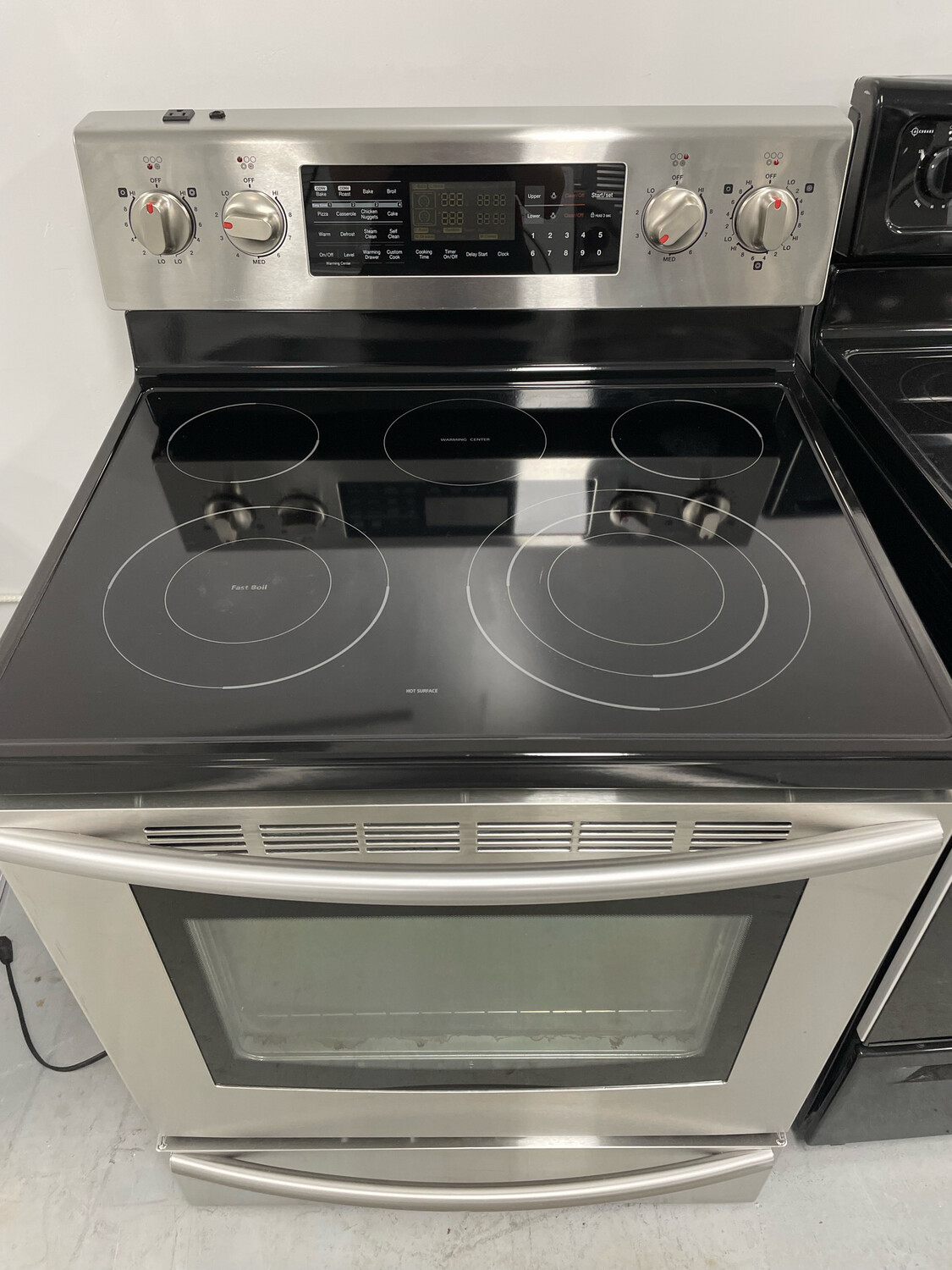 Samsung Freestanding Electric Range, 5.9 Cu.Ft