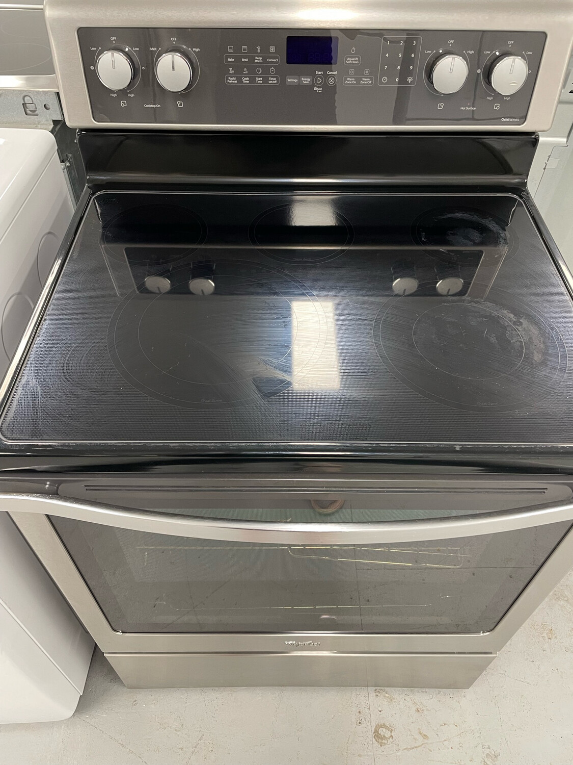 Whirlpool Freestanding Electric Range, 6.2 Cu.Ft
