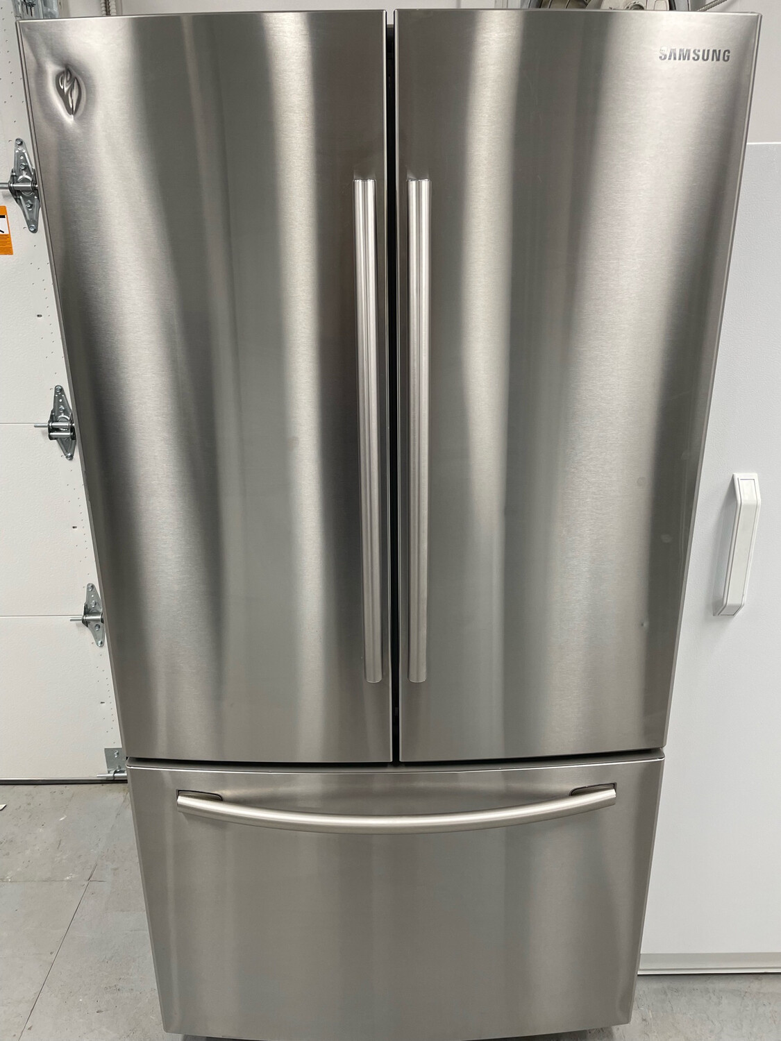 Samsung 36” French Door 25.5 Cu.Ft Refrigerator