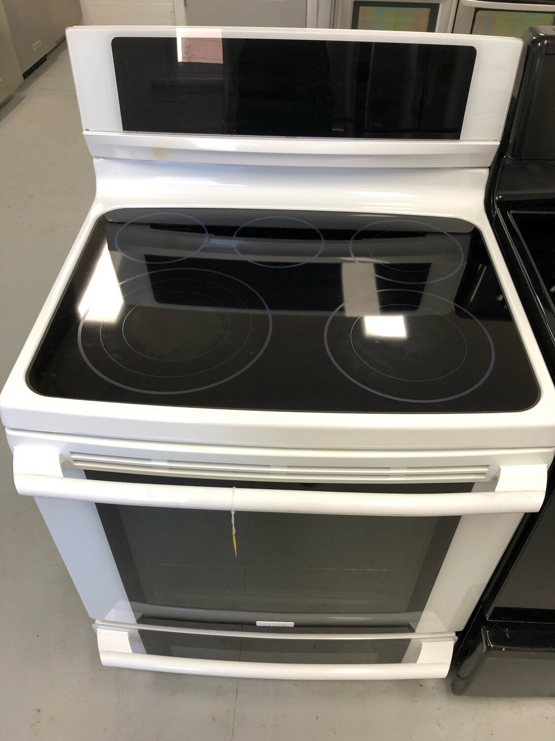 Electrolux Freestanding Glass-Top Range