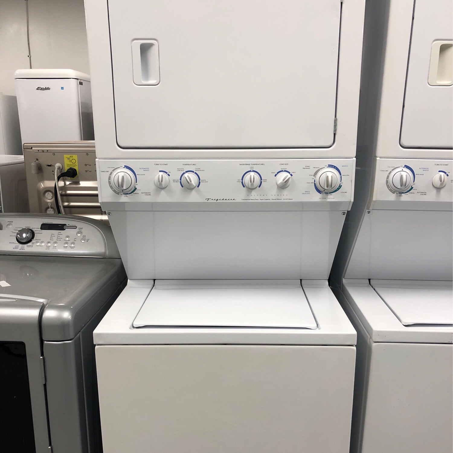 Frigidaire Laundry Centre