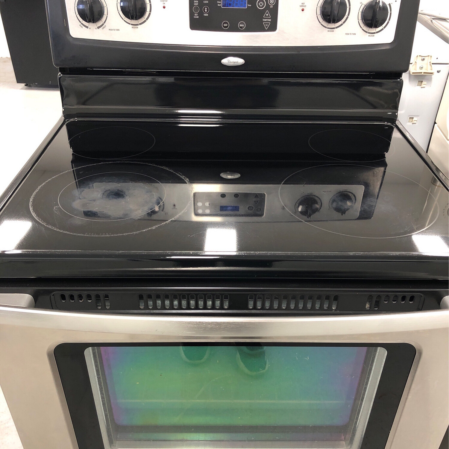 Whirlpool Freestanding  Glass-Top Stove