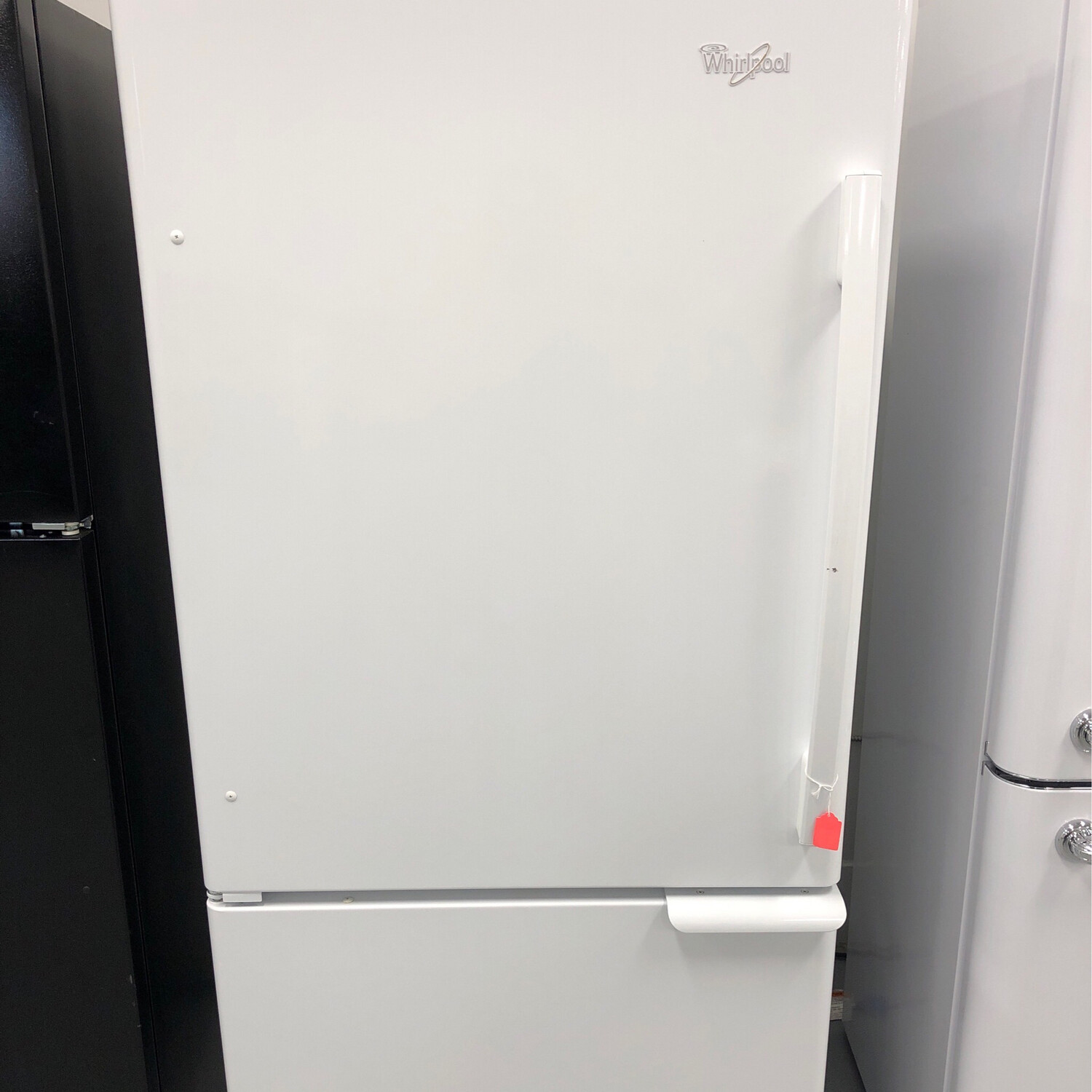 Whirlpool 30" Bottom-Mount 18.5 Cu.Ft Refrigerator