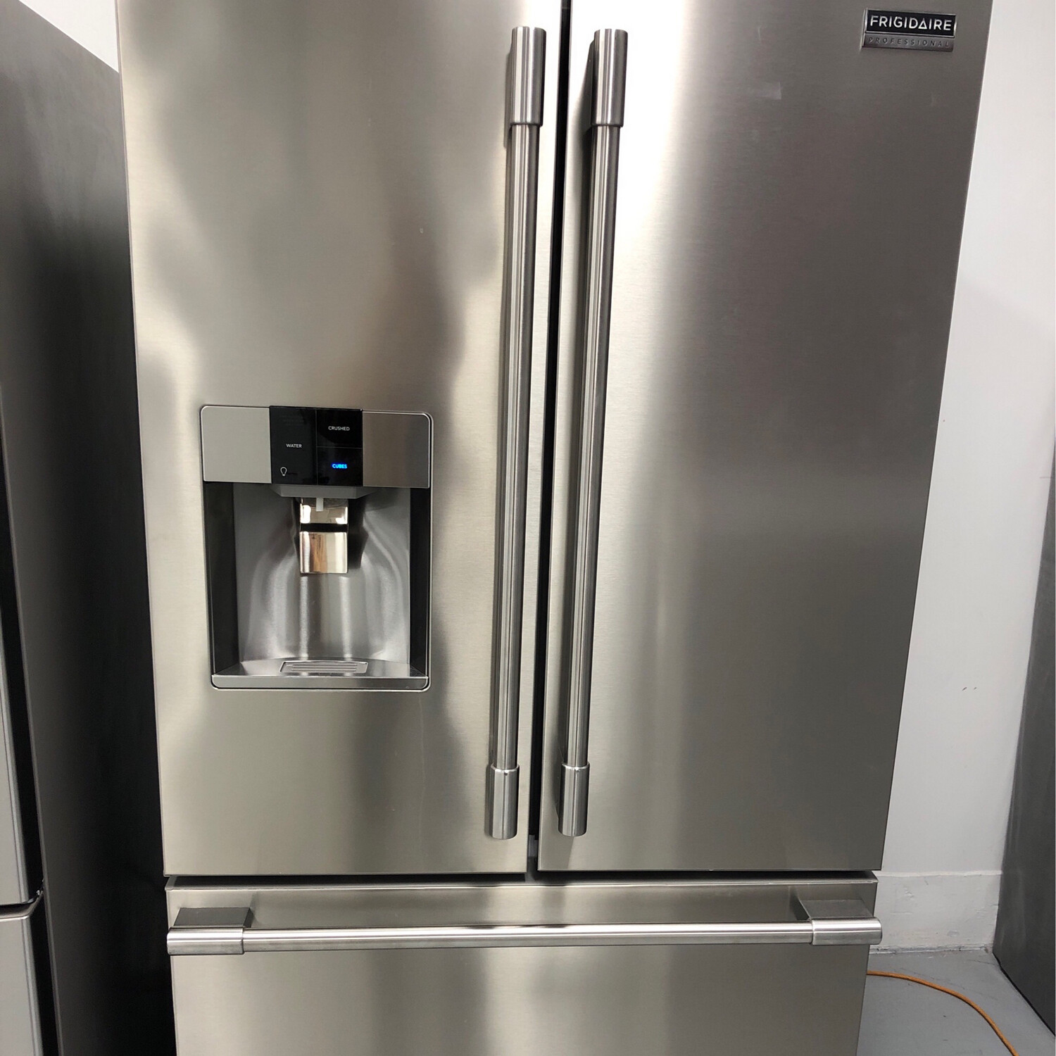 Frigidaire Professional 36" Bottom-Mount 26.7 Cu.Ft Refrigerator