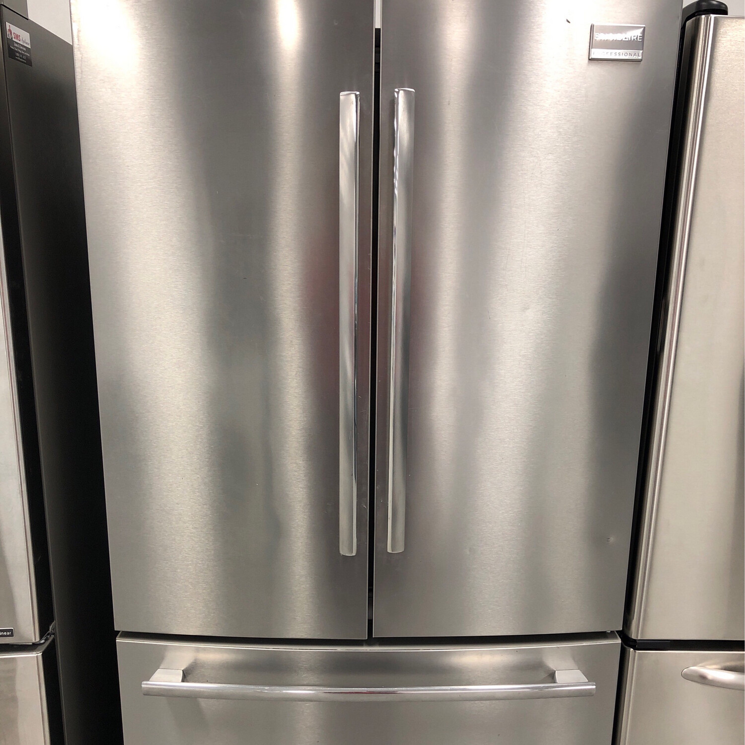 Frigidaire Professional  36" French Door 22.5 Cu.Ft Refrigerator FPHG2399PF0