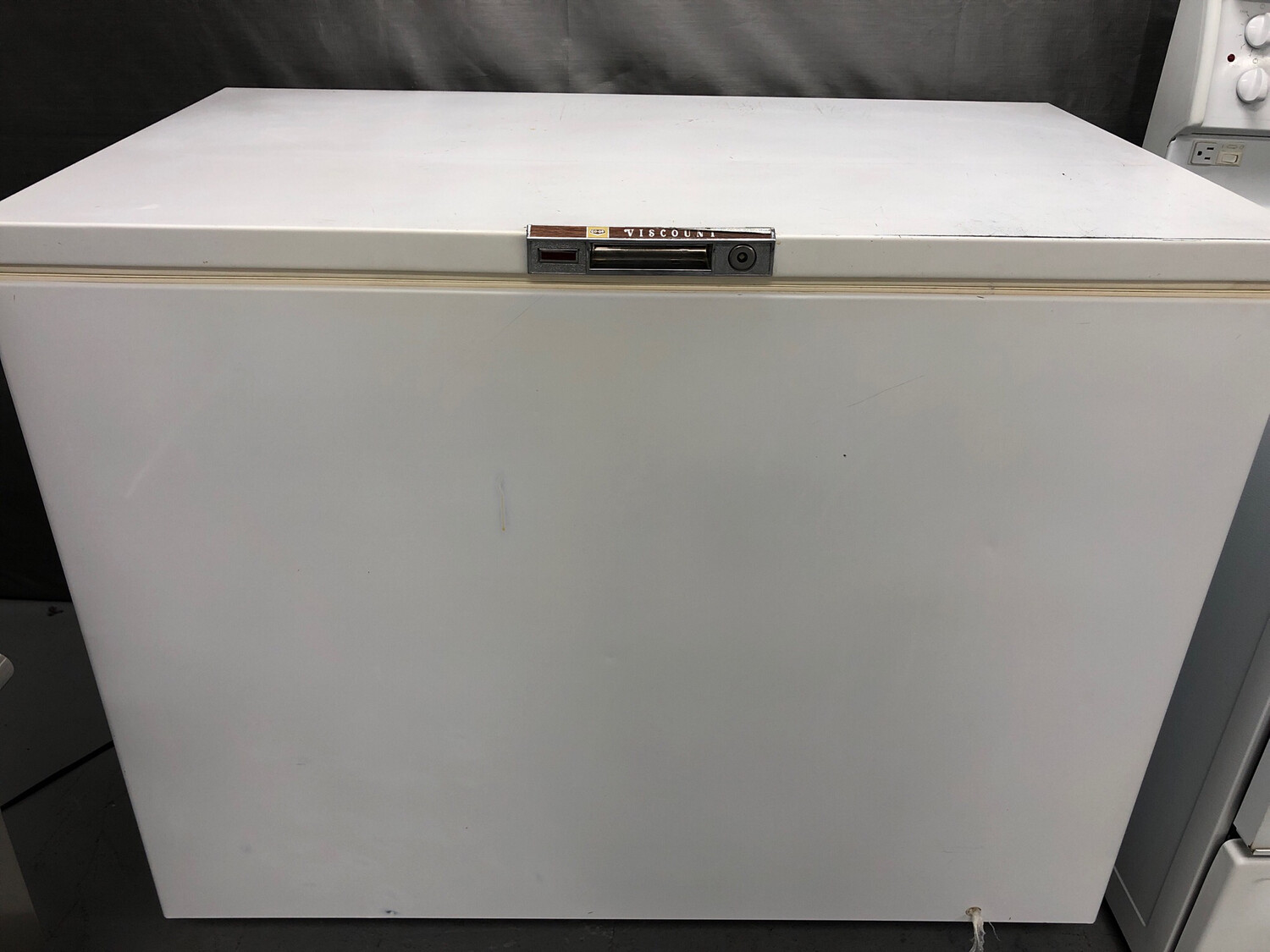 Viscount Chest Freezer