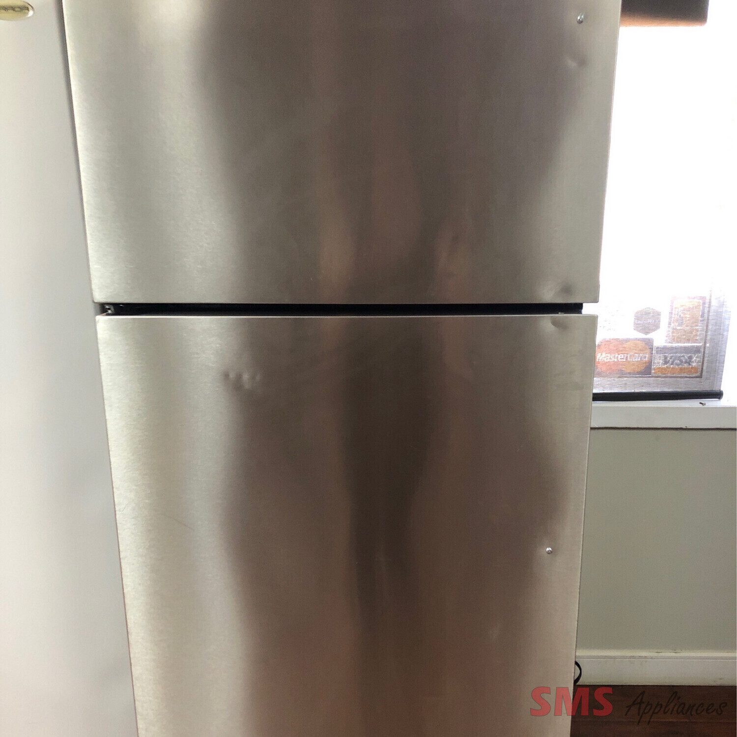 Frigidaire 30'' 18.4 Cu.Ft Top-Mount Refrigerator FRT18P6BSK0