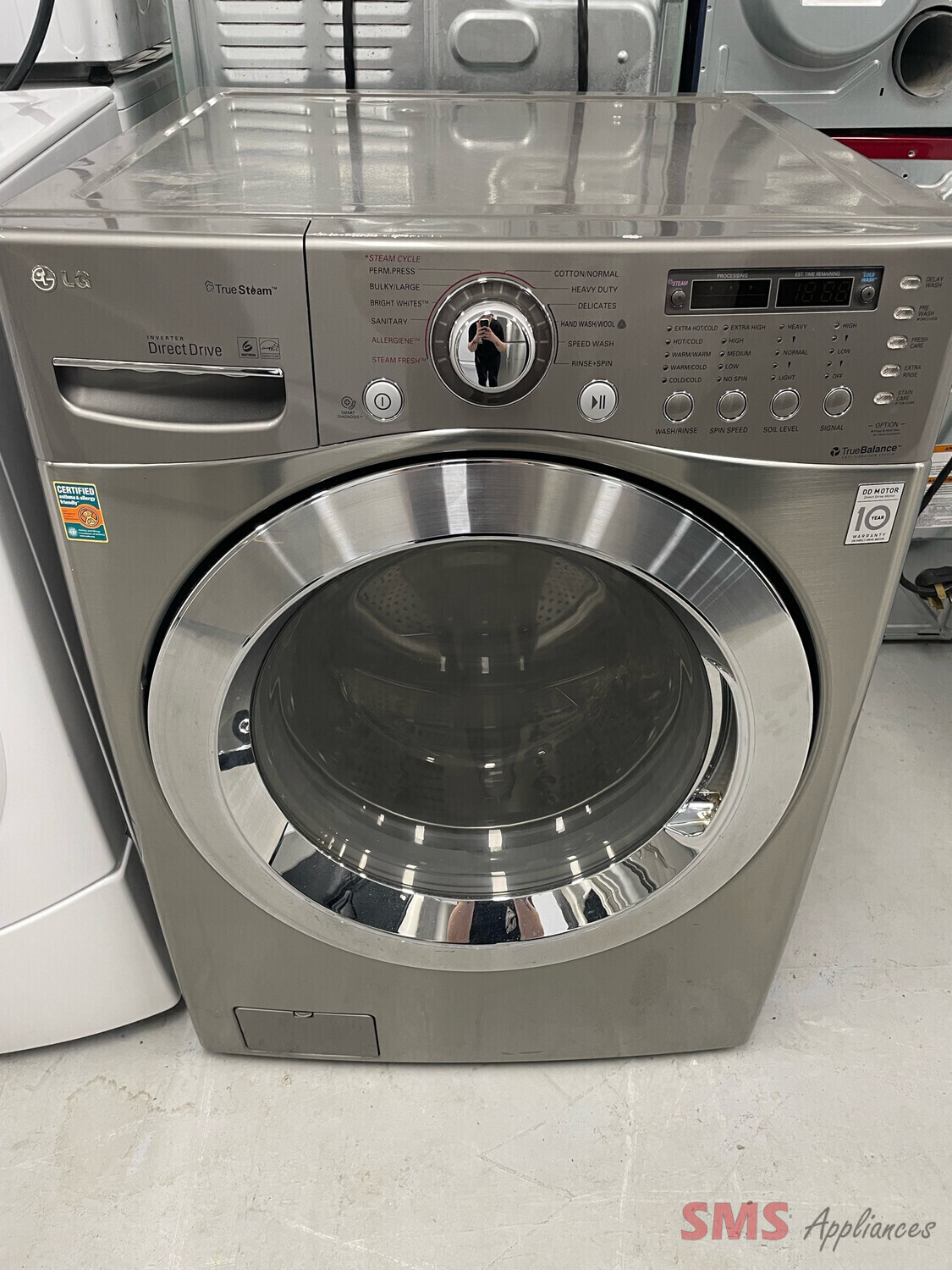 LG 27" Front-Load Electric Washer, 4.5 Cu.Ft WM3360HVCA