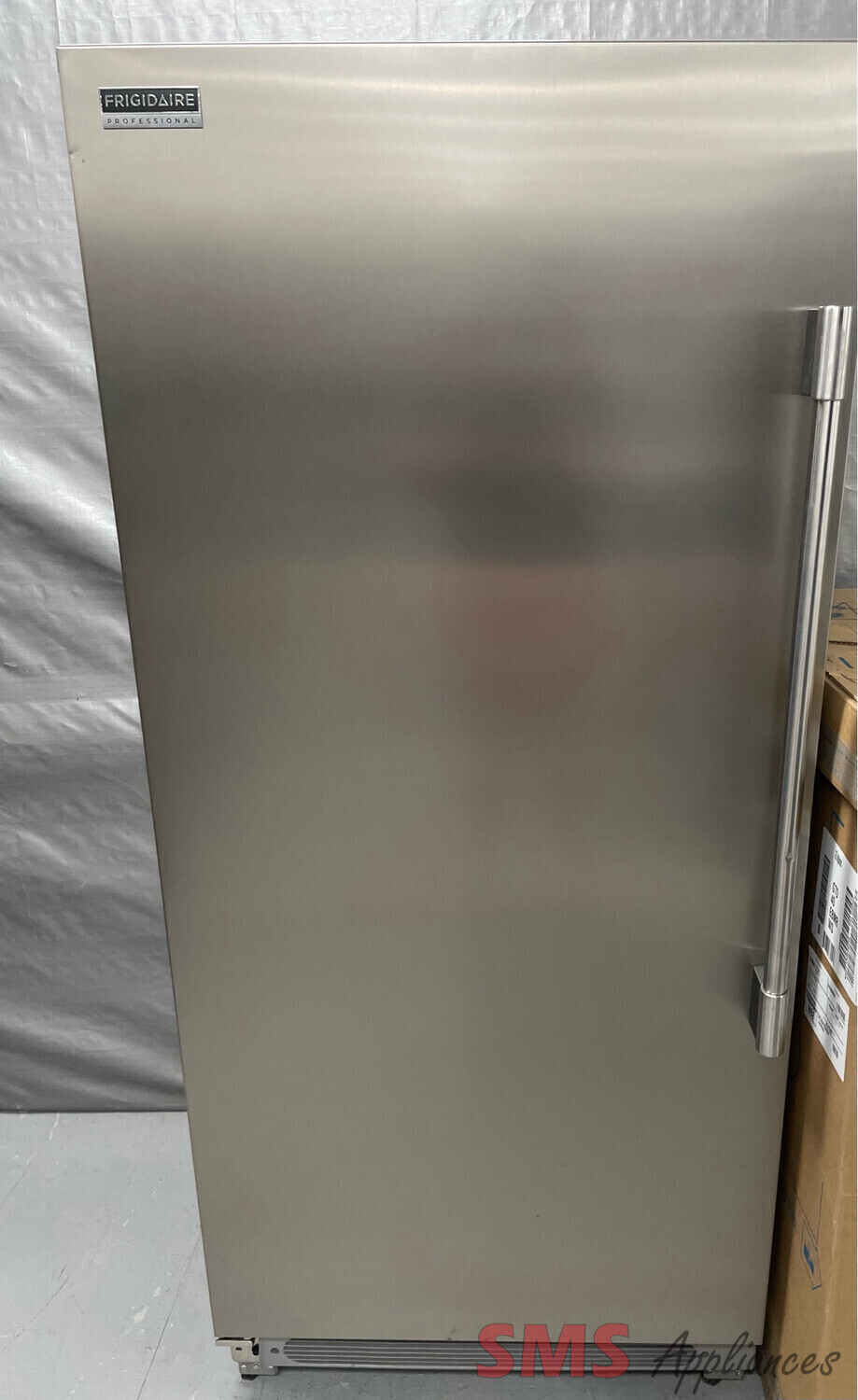 Frigidaire Professional Upright 18.6 Cu.Ft Freezer FPFU19F8RFE