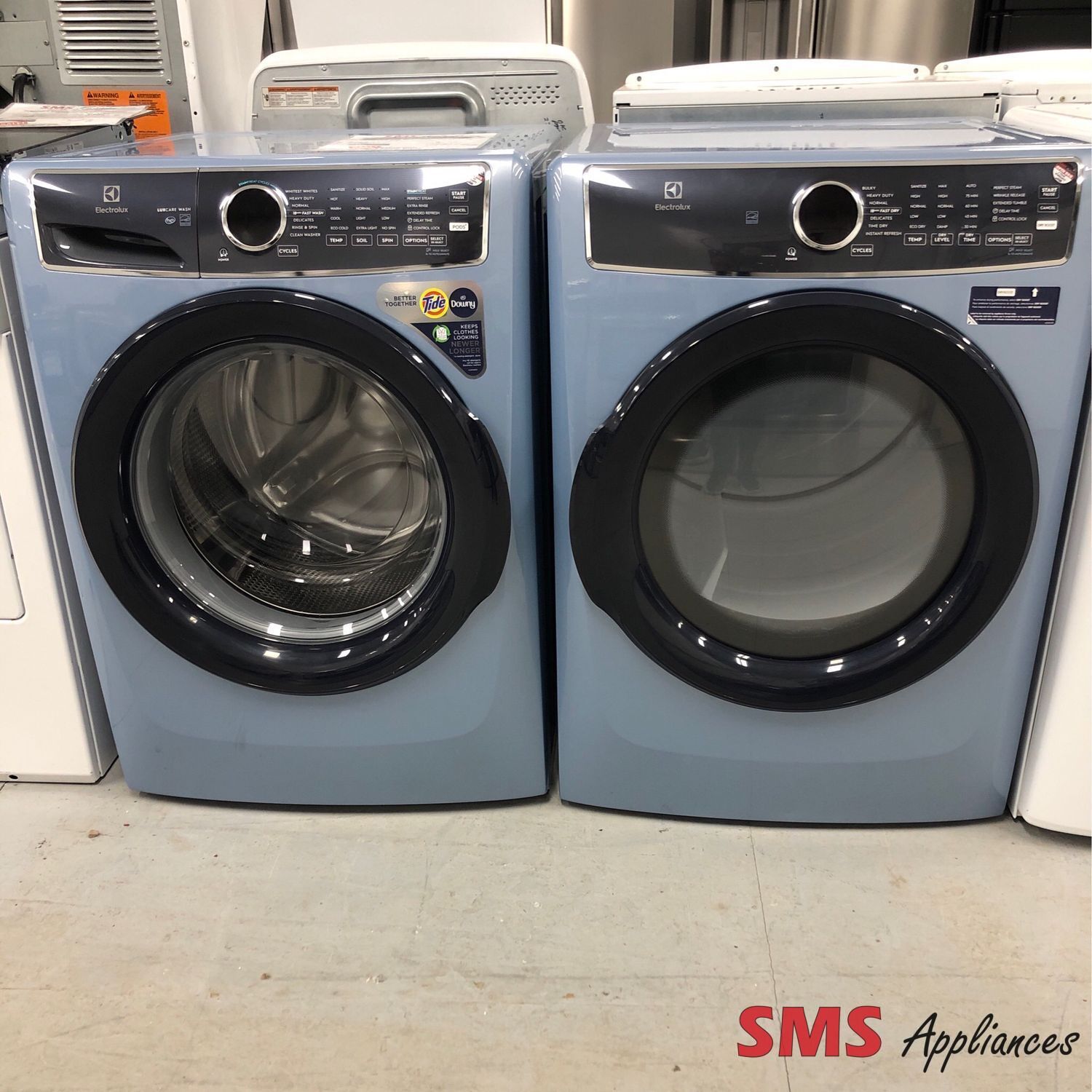 Open Box-Scratch & Dent Electrolux Washer & Dryer Set ELFW7437AG / ELFE743CAG