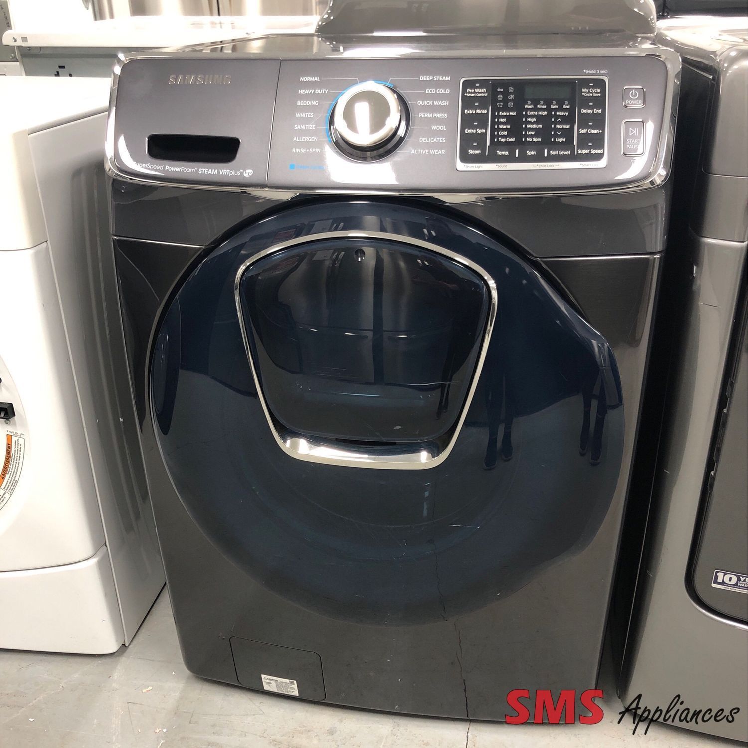 Samsung 5.8 Cu.Ft  Front-Load Washer WF50K7500AV