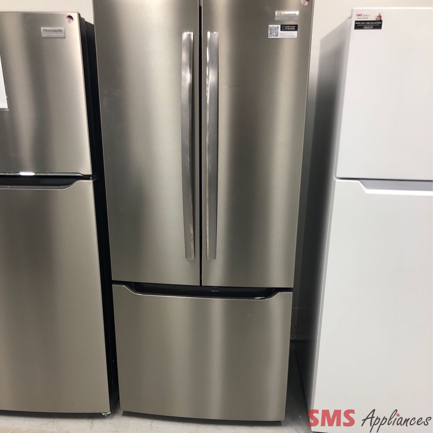 Open Box-Scratch and Dent Frigidaire Gallery 30” French Door Refrigerator GRFN2023AF