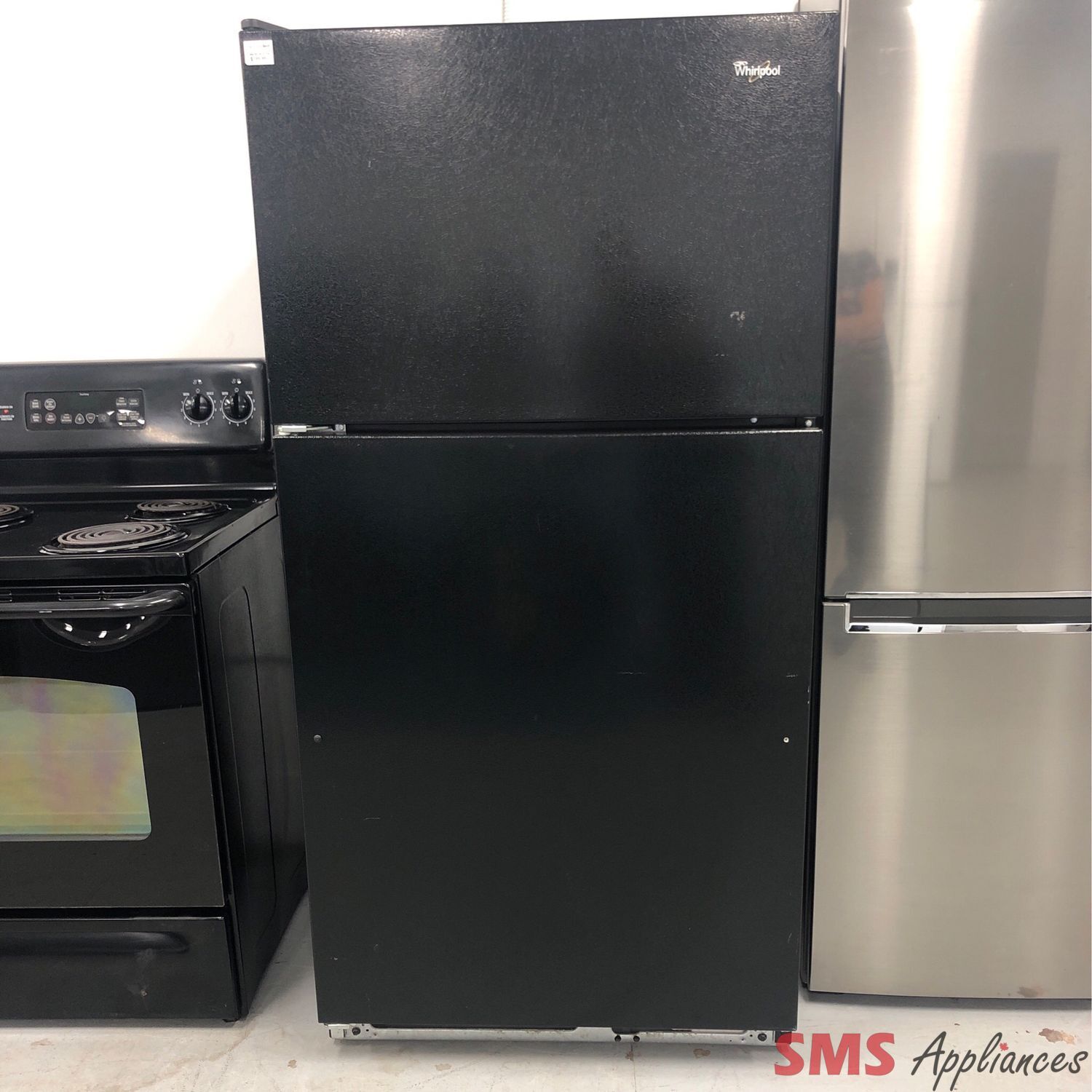 Whirlpool 33'' Top-Mount  Refrigerator WRT1L1TZYB00
