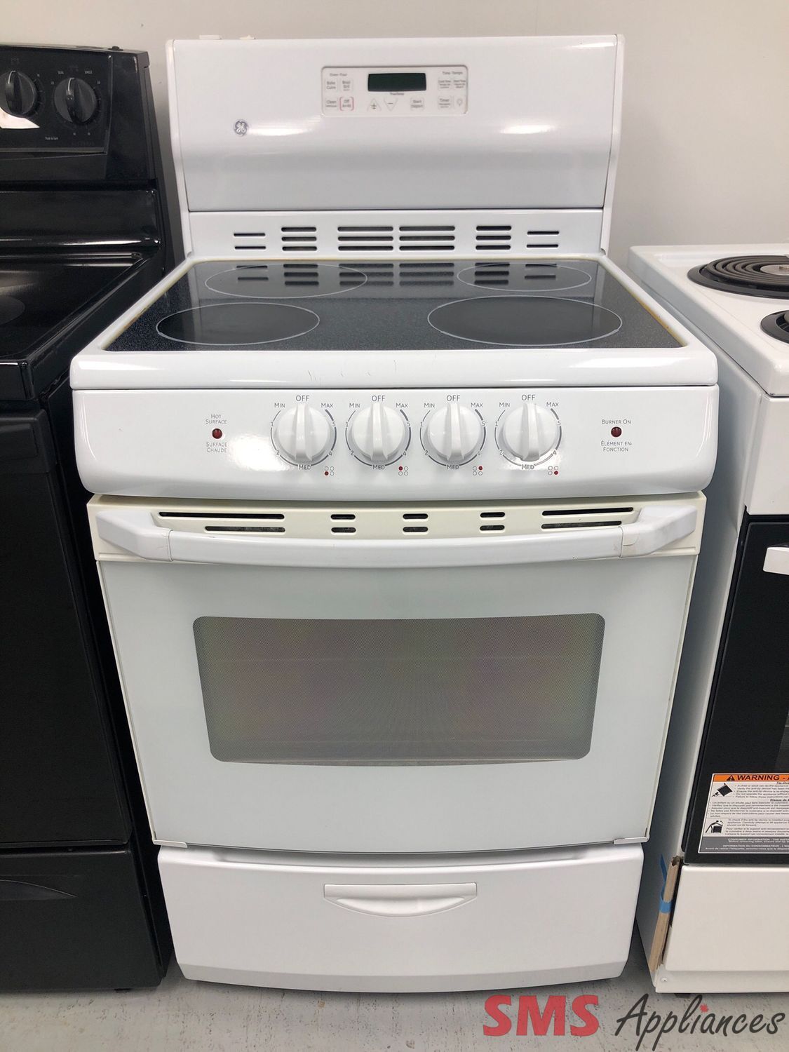 GE 24” Glass-Top Range JCAP760WM2WW