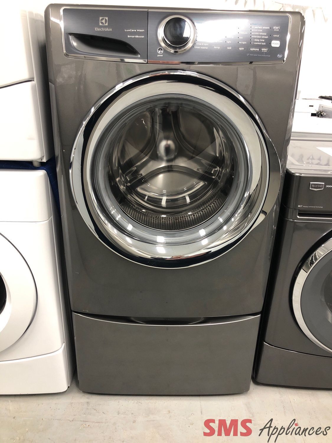 Electrolux 5.1 Cu.Ft Front-Load Washer with Pedestal EFLS627UTT1