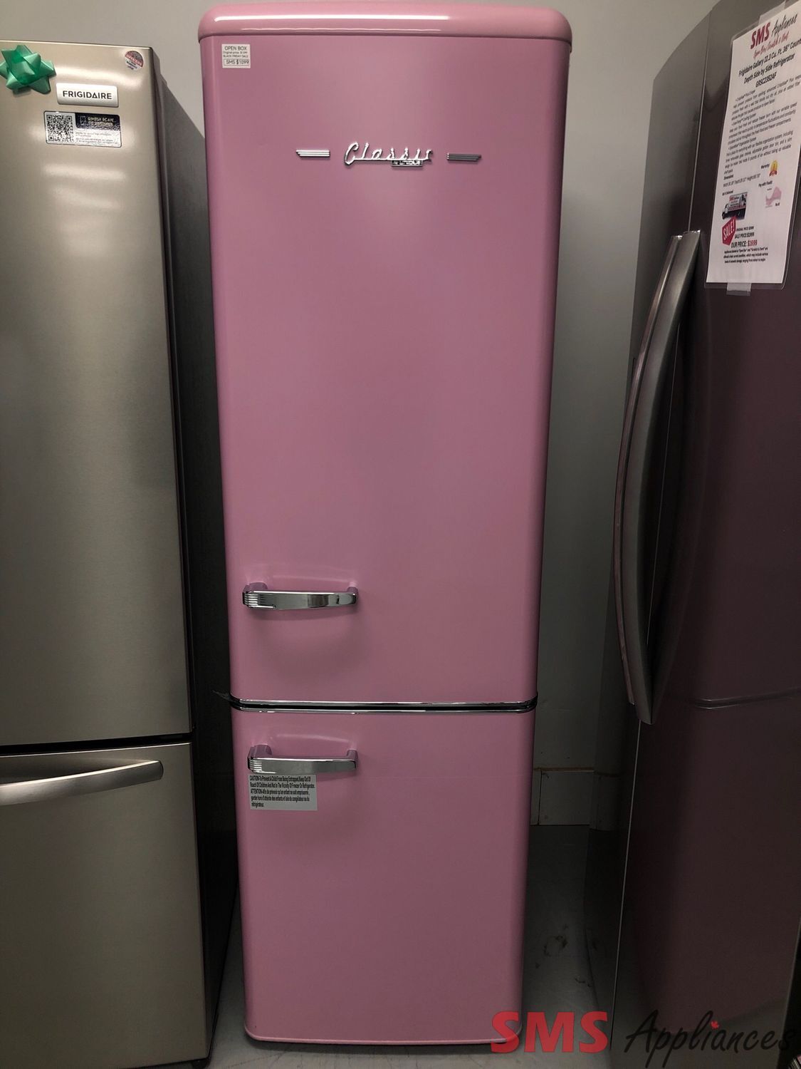 Open Box-Scratch and Dent Unique Classic 8.7 Cu.Ft Bottom Mount Refrigerator UGP-275L BP AC