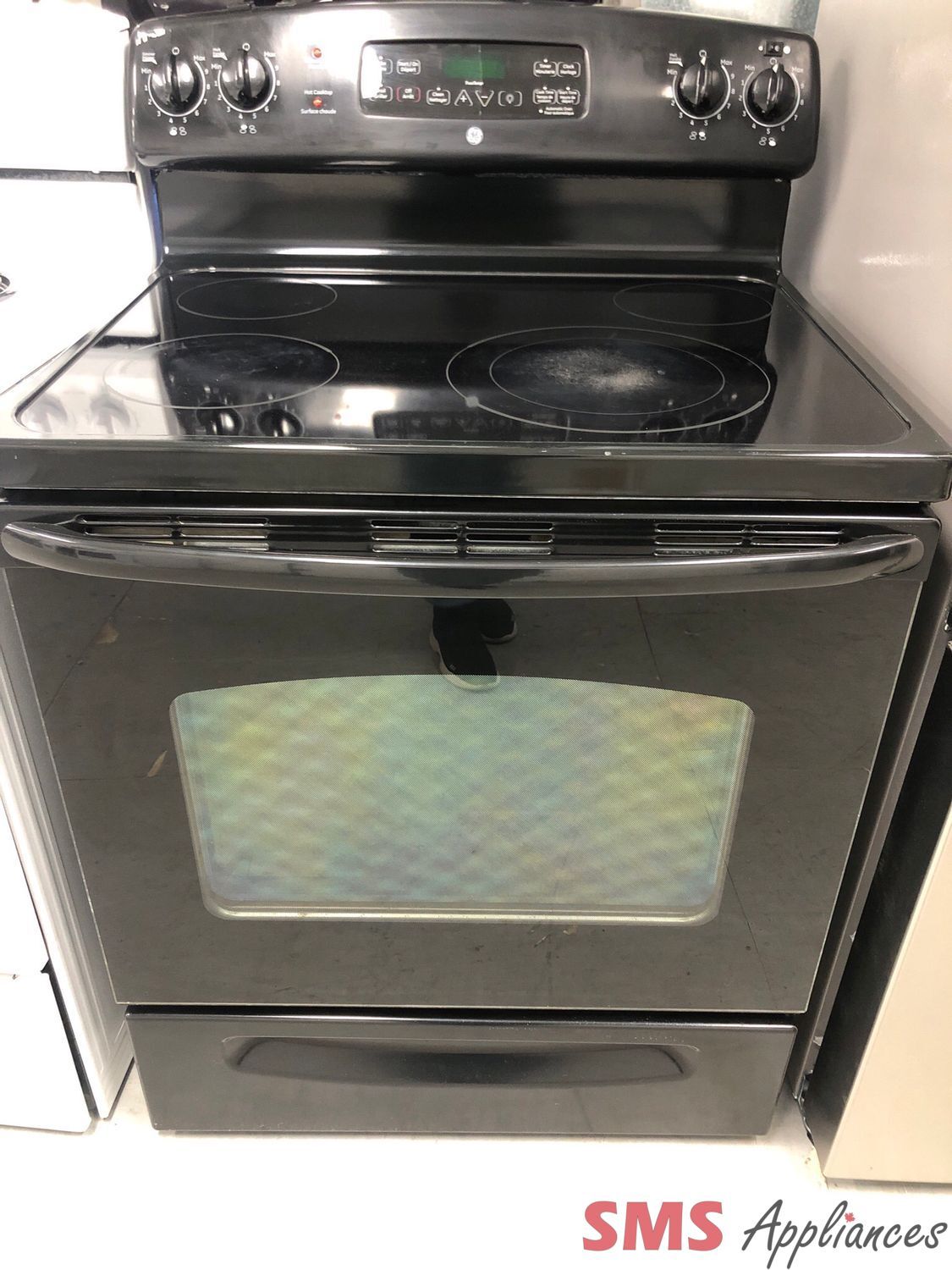 GE 30” Glass-Top Range JCBP66DM2BB