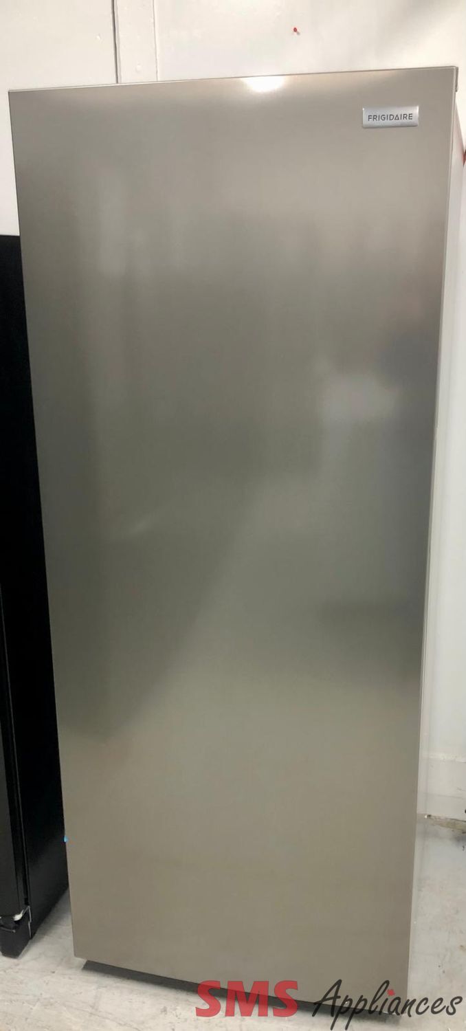 Frigidaire 16.0 Cu.Ft Upright Freezer FFFU16F2VV