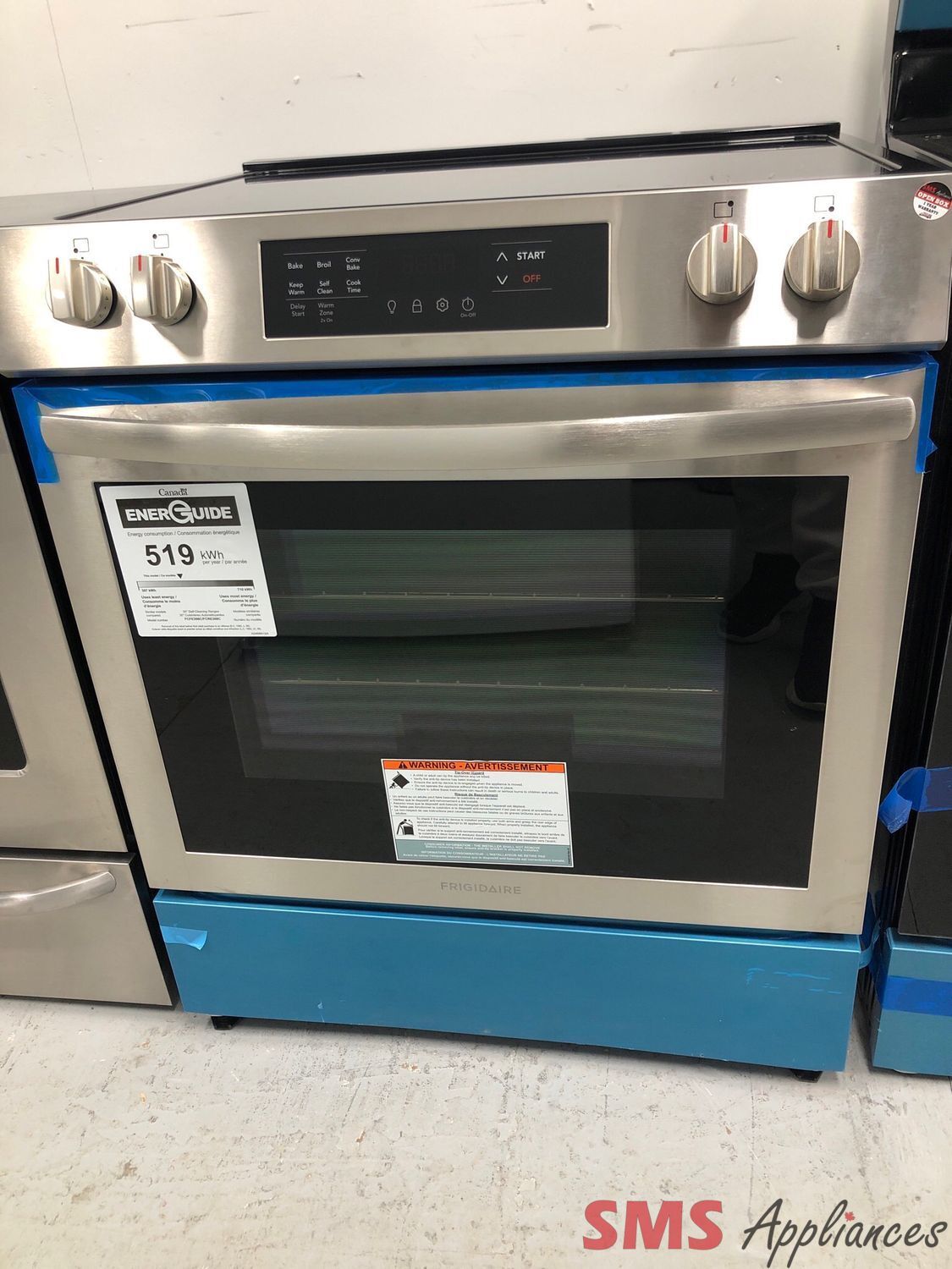 Open Box-Scratch and Dent Frigidaire 30” Glass-Top Range FCFE308CAS