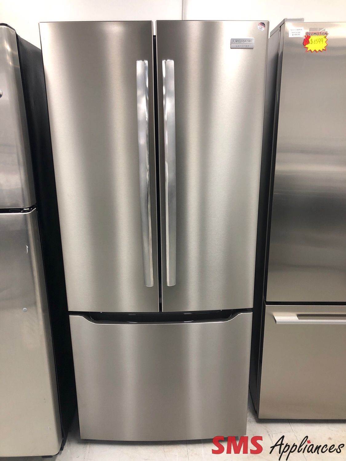 Open Box Scratch and Dent Frigidaire Gallery 30” French Door Refrigerator  GRFN2023AF