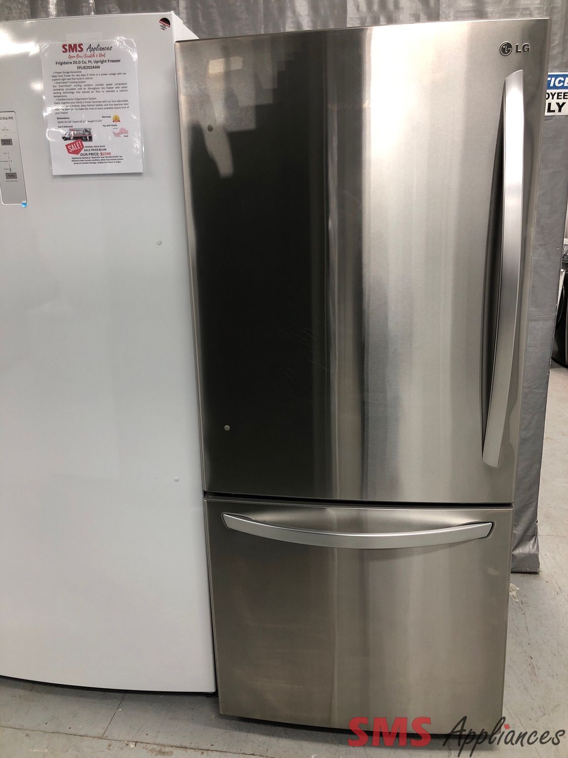 LG 30''Bottom Freezer Refrigerator LDC22370ST