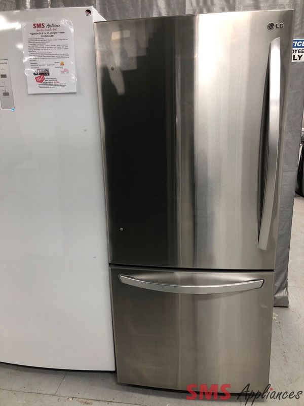 LG 30''Bottom Freezer Refrigerator LDC22370ST