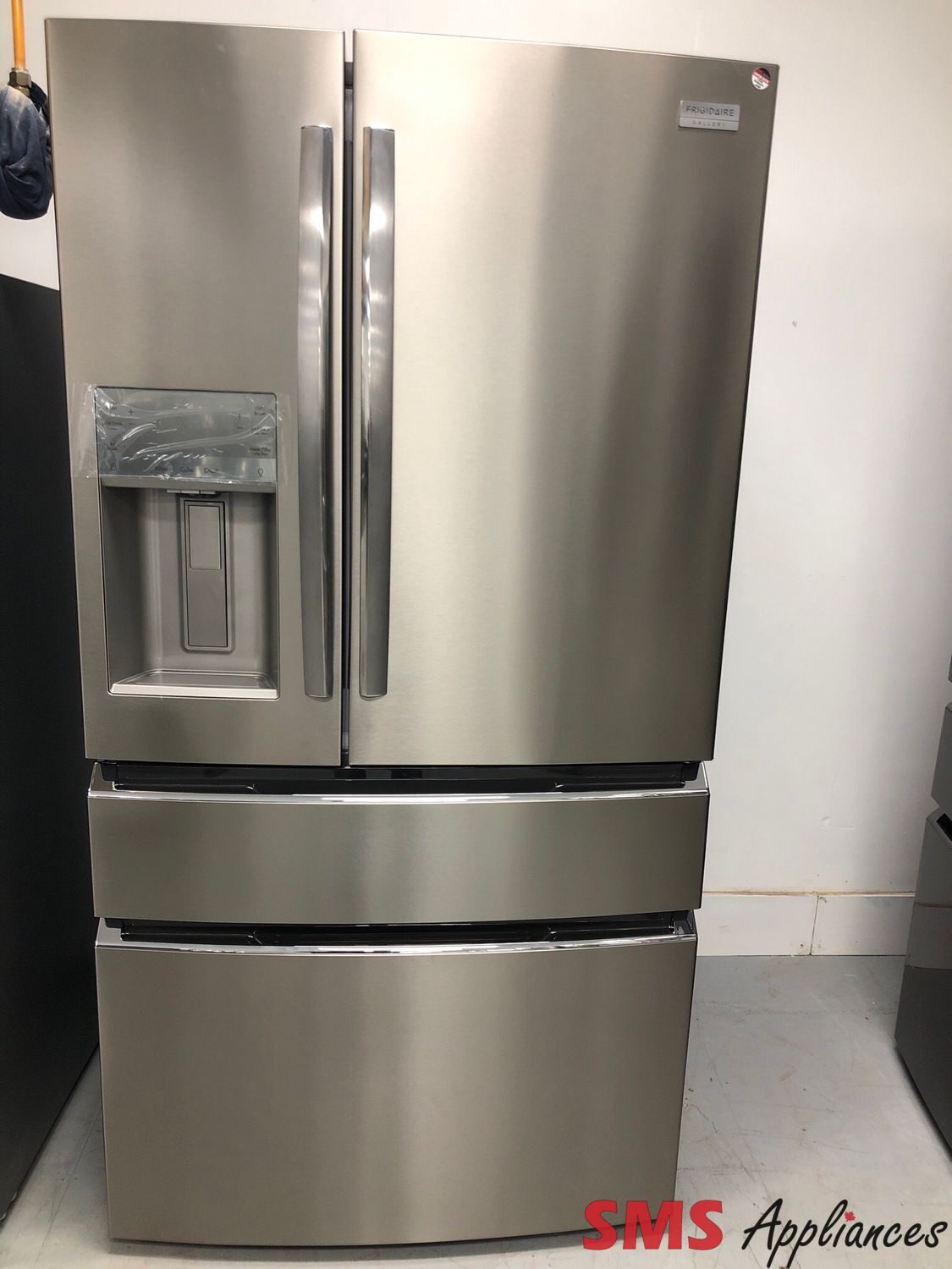 Open Box -Scratch and Dent Frigidaire Gallery 36” French Door Refrigerator GRMC2273CF
