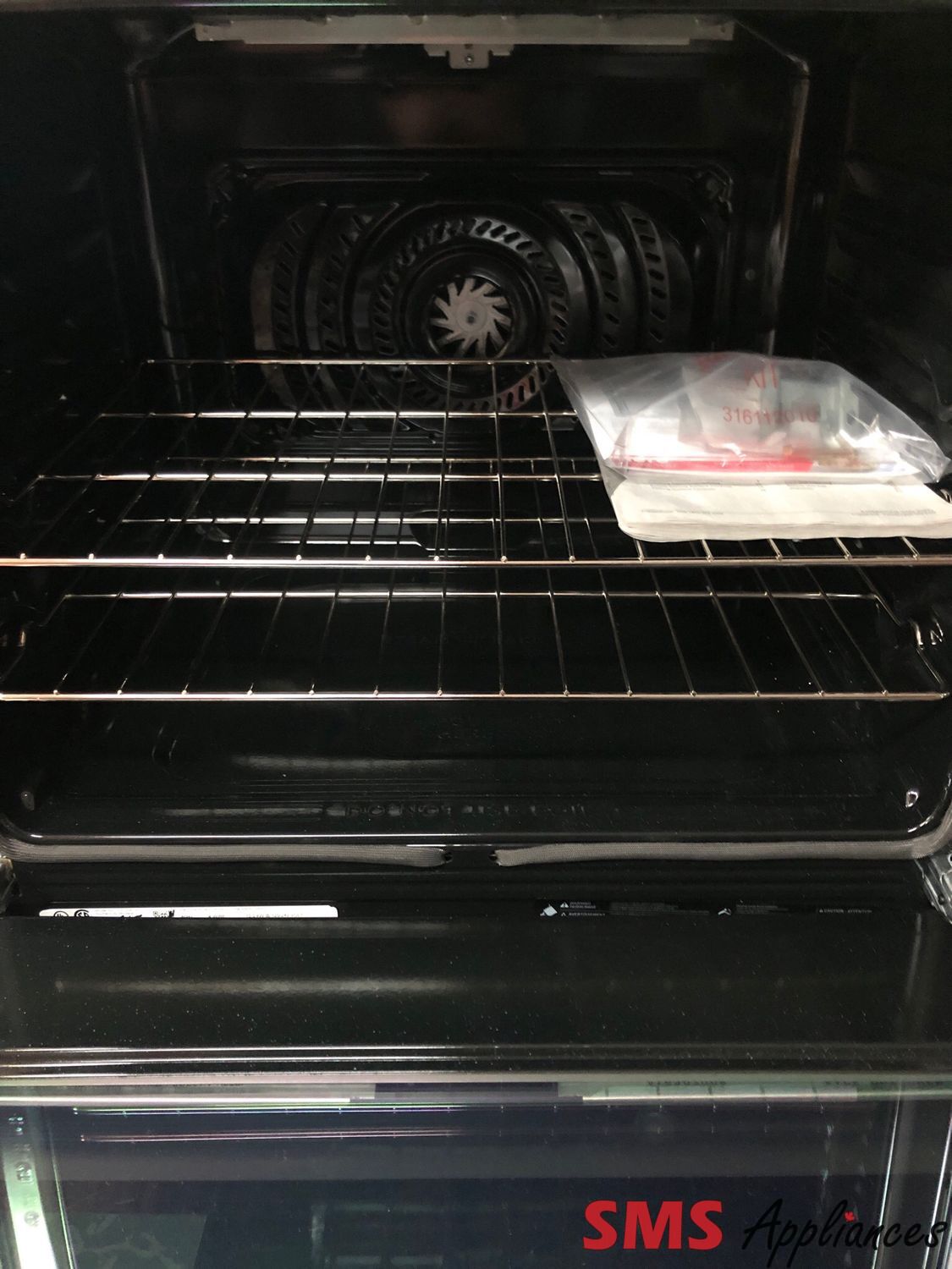 Open Box-Scratch and Dent Frigidaire Gallery 30” Induction Glass-Top Range GCFI306CBF