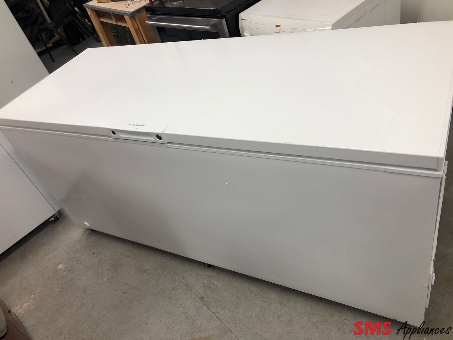 Frigidaire 20.0 Cu.Ft Chest Freezer  FFFC20M4TW