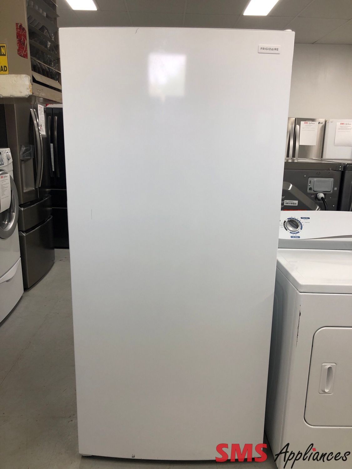 Frigidaire 20.0 Cu.Ft Upright Freezer FFUE2022AW