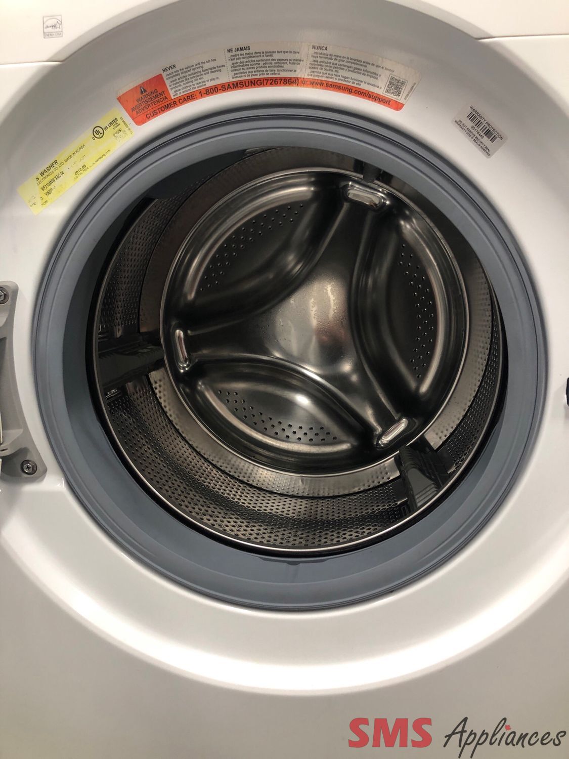 Samsung 4.0 Cu.Ft Front-Load Washer WF210ANW