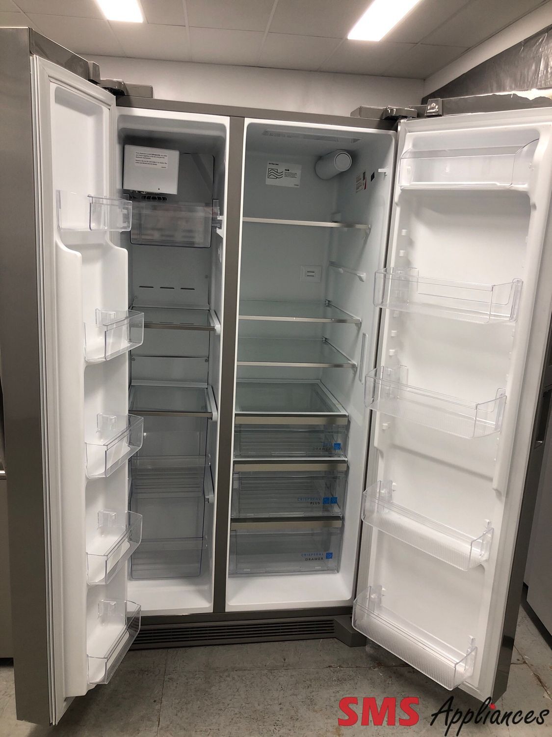 Open Box-Scratch and Dent Frigidaire Gallery 36” Side By Side Refrigerator GRSN2620AF