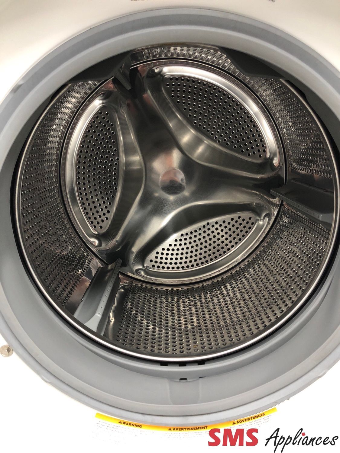 LG 3.6 Cu.Ft Front-Load Washer WM2016CW