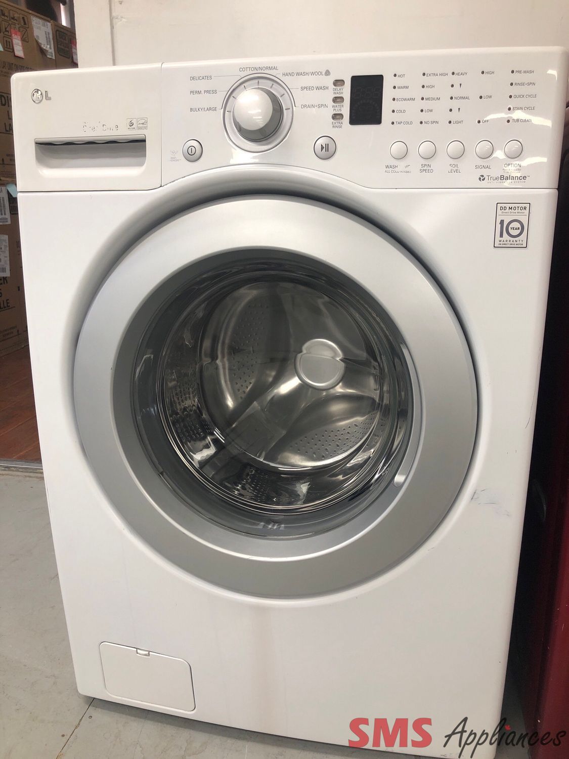 LG 4.3 Cu.Ft Front-Load Washer WM2240CW