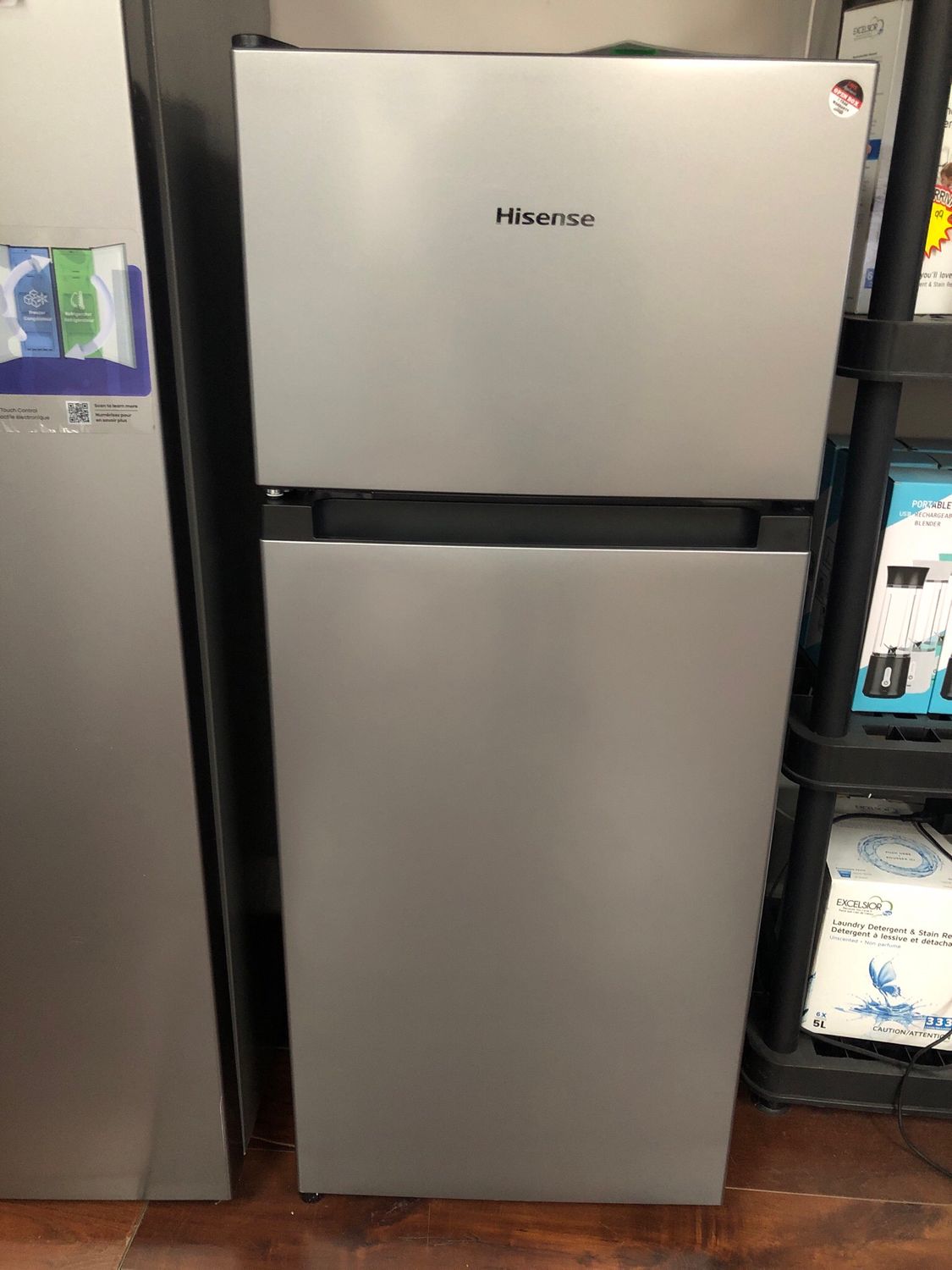 Open Box-Scratch and Dent Hisense Compact Top-Mount Refrigerator HRT044VE